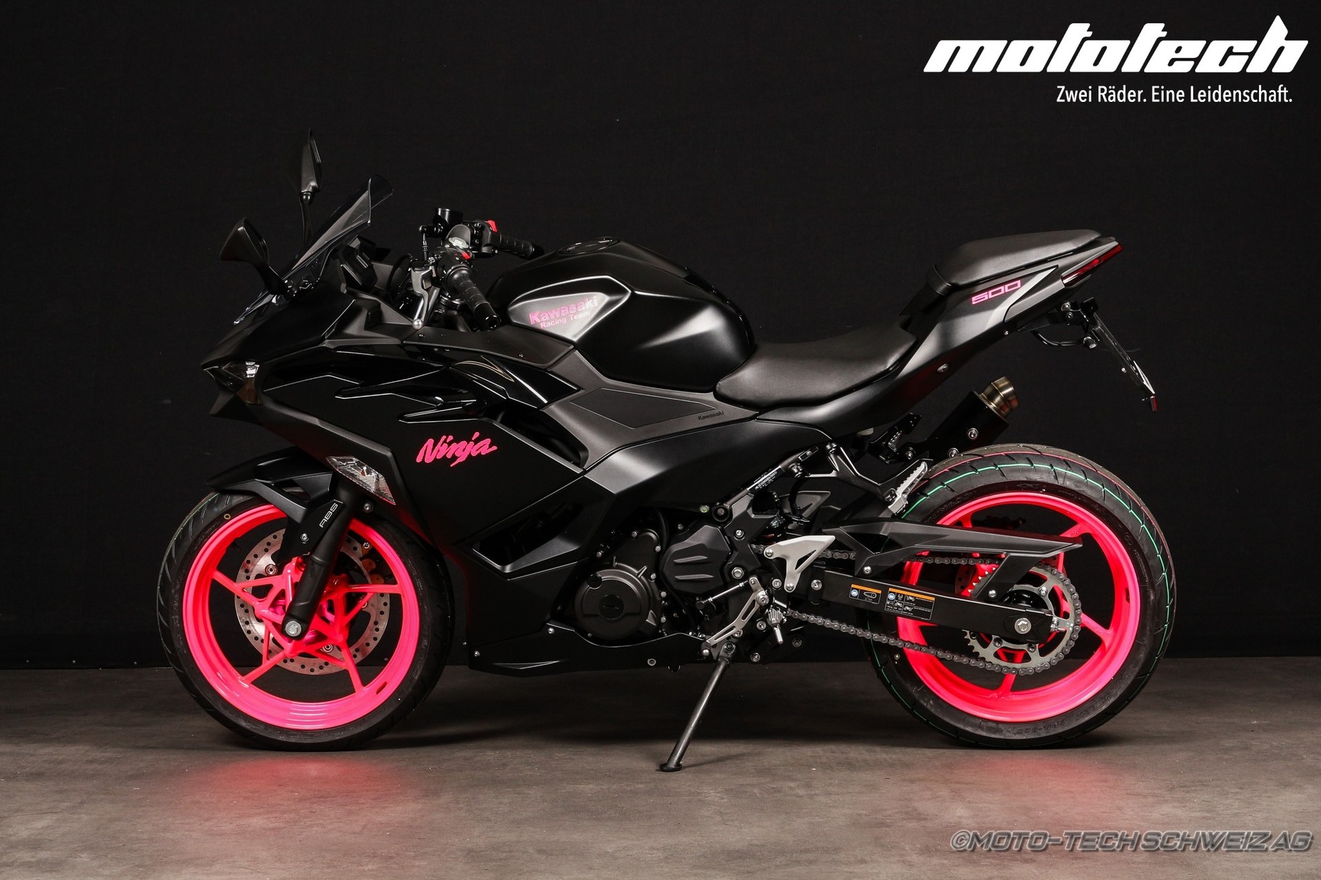 KAWASAKI Ninja 500 MY26 PINK EDITION-image-3