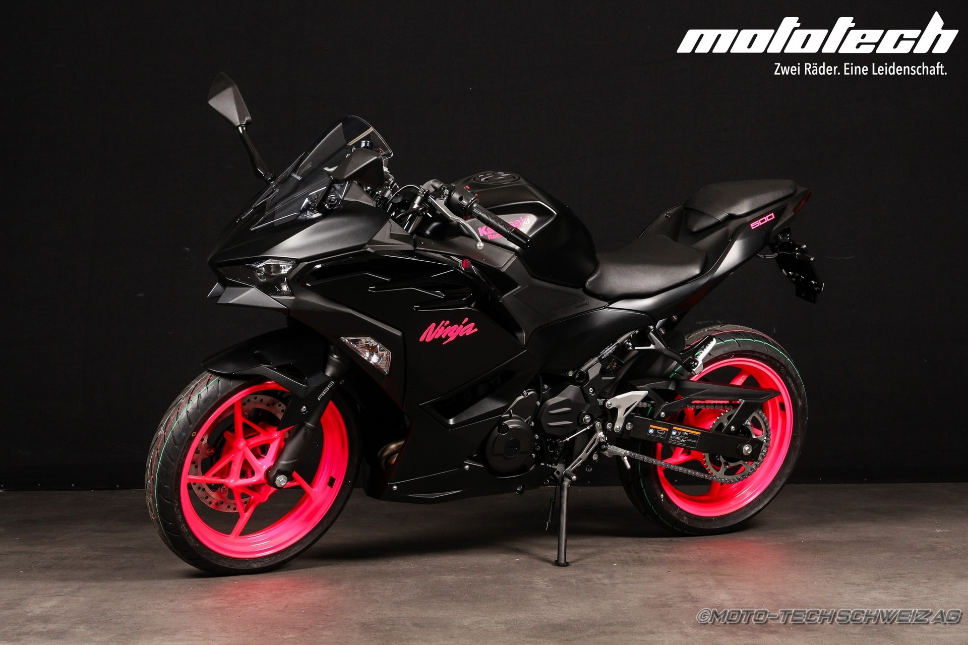 KAWASAKI Ninja 500 MY26 PINK EDITION-image-4