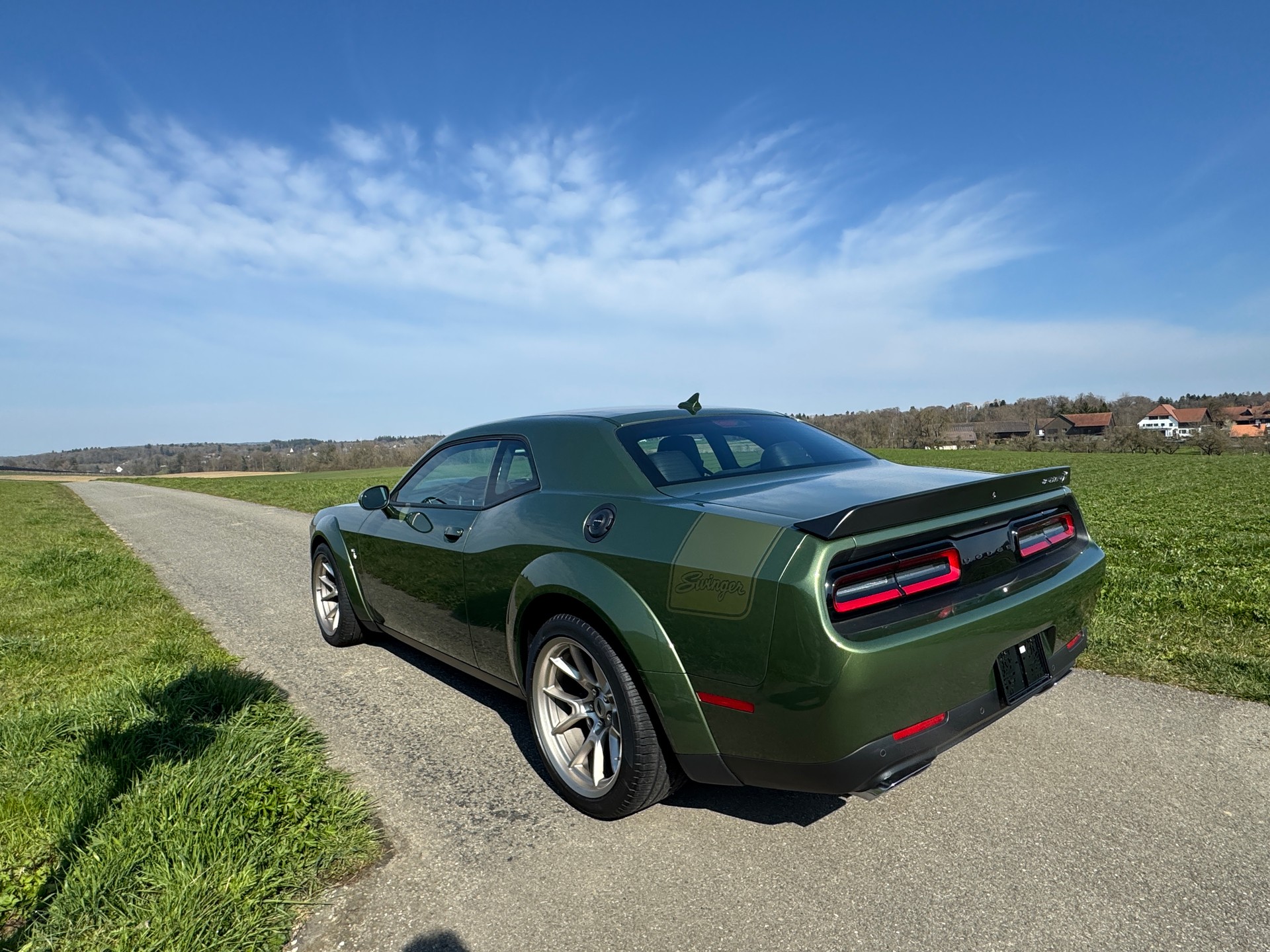 DODGE Challenger 6.4 HEMI Scat Pack Widebody – Swinger - Last Call Edition-image-5