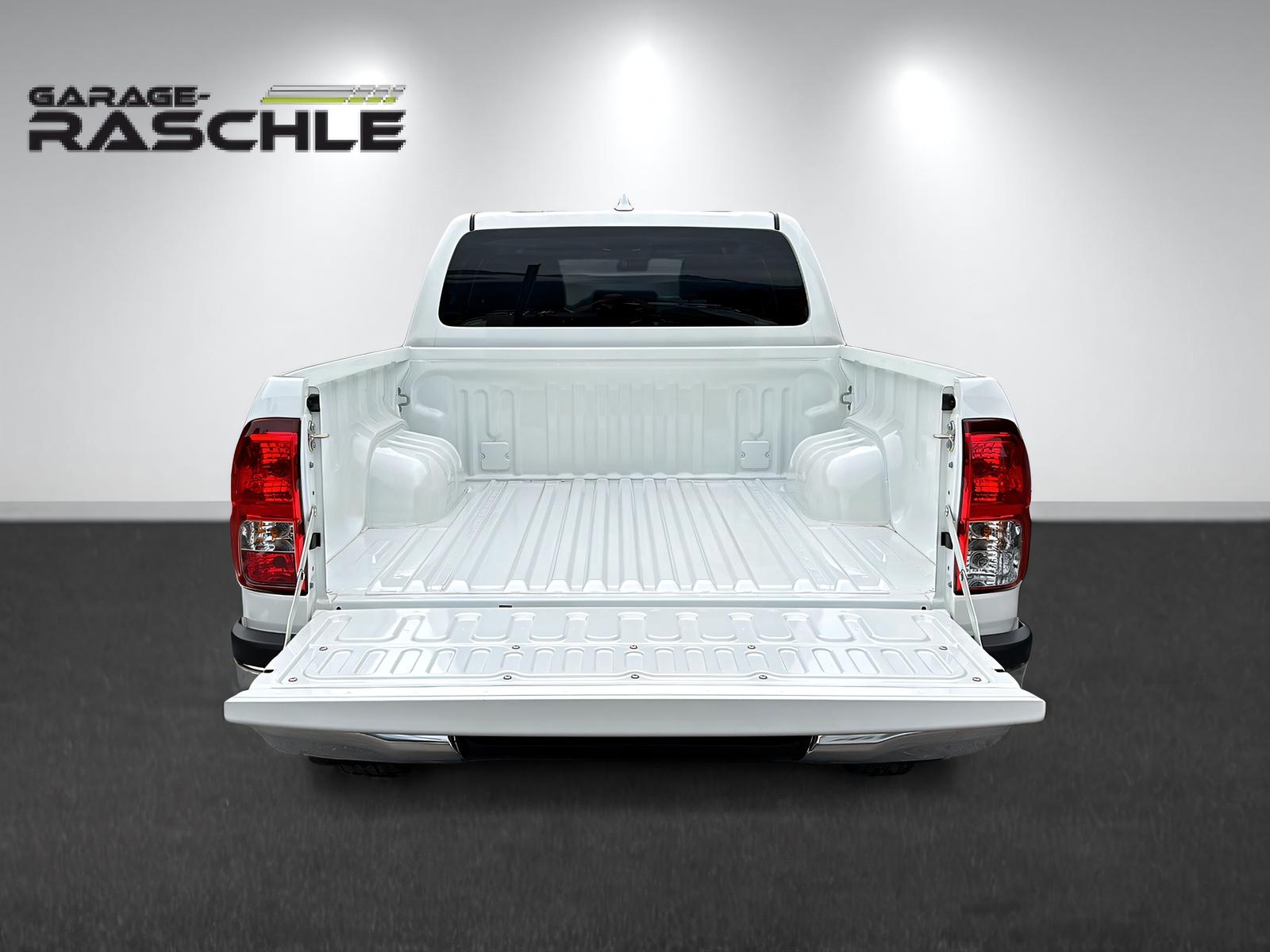 TOYOTA Hilux Double Cab.-Pick-up 2.8 D-4D MHEV 204 Style-image-8