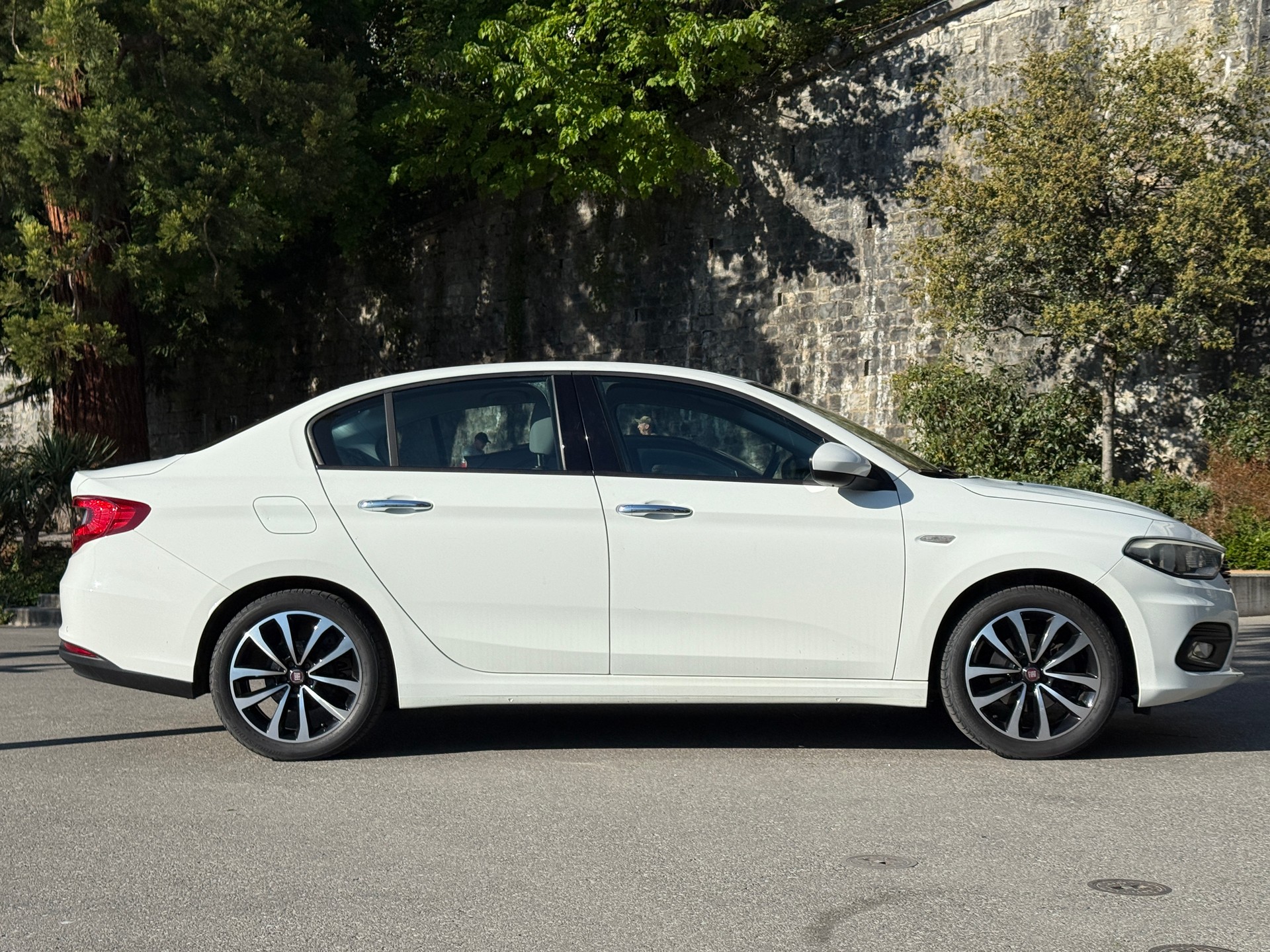 FIAT Tipo 1.4T Opening Edition-image-4
