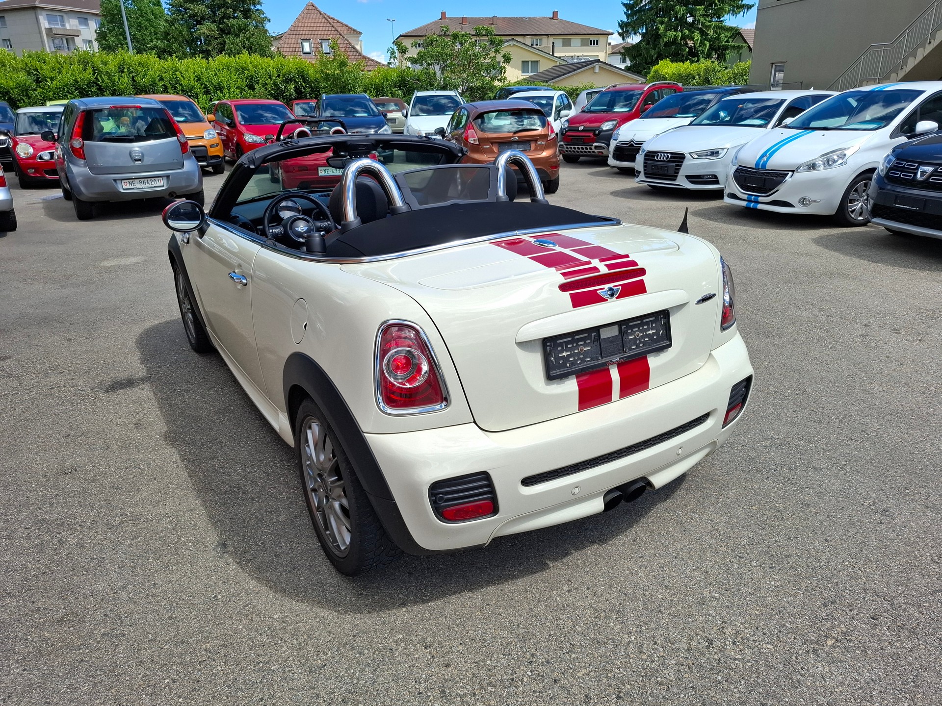 MINI Cooper John Cooper Works Roadster-image-3