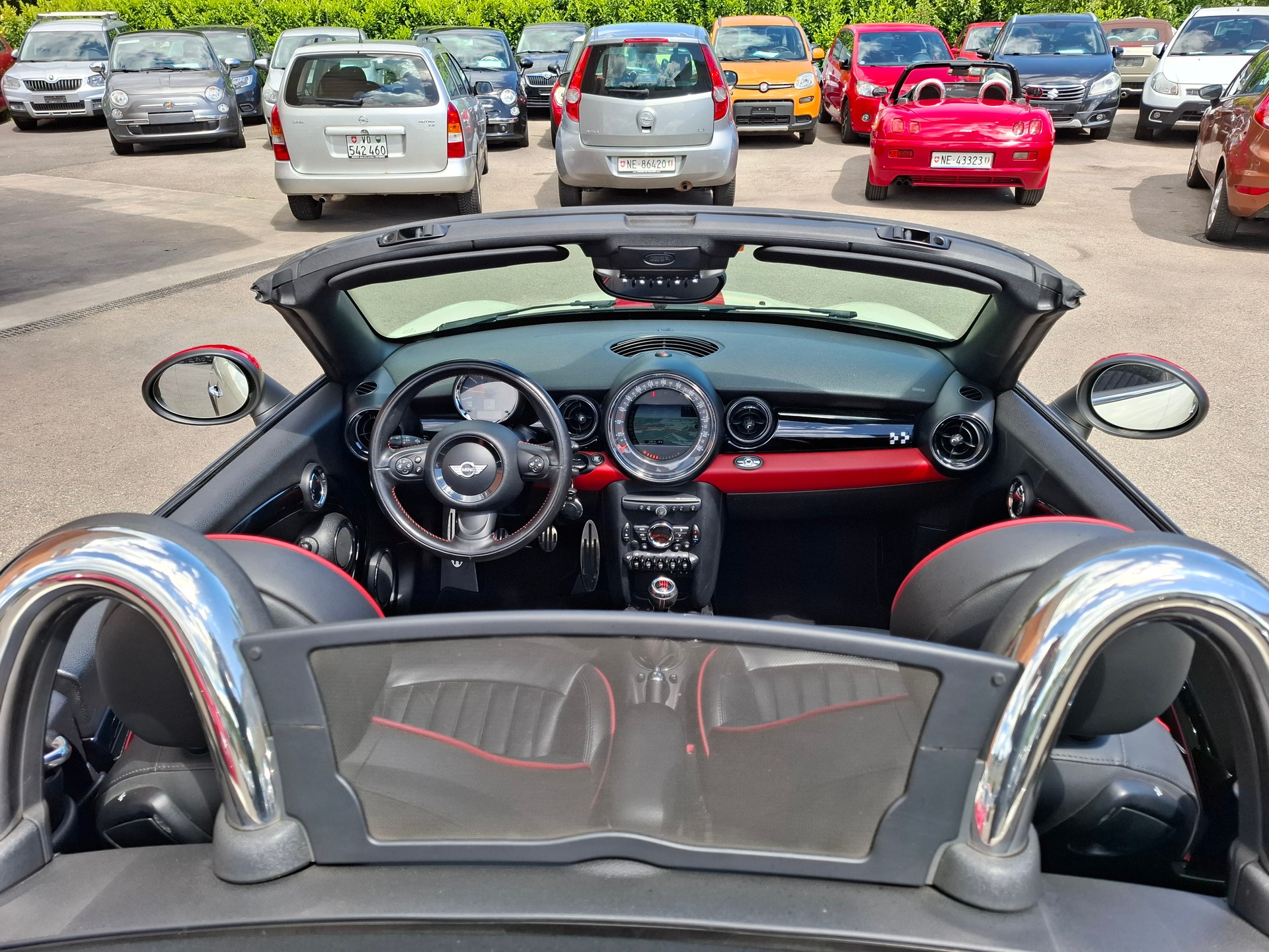 MINI Cooper John Cooper Works Roadster-image-10