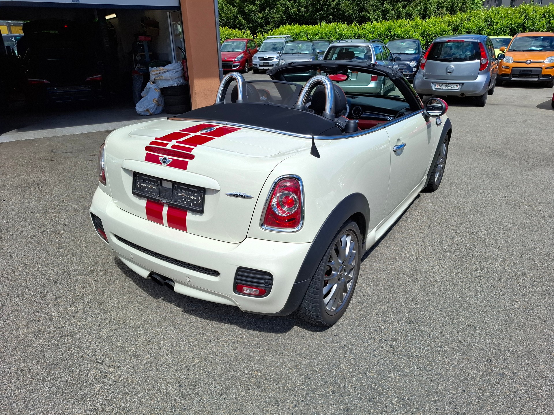 MINI Cooper John Cooper Works Roadster-image-1