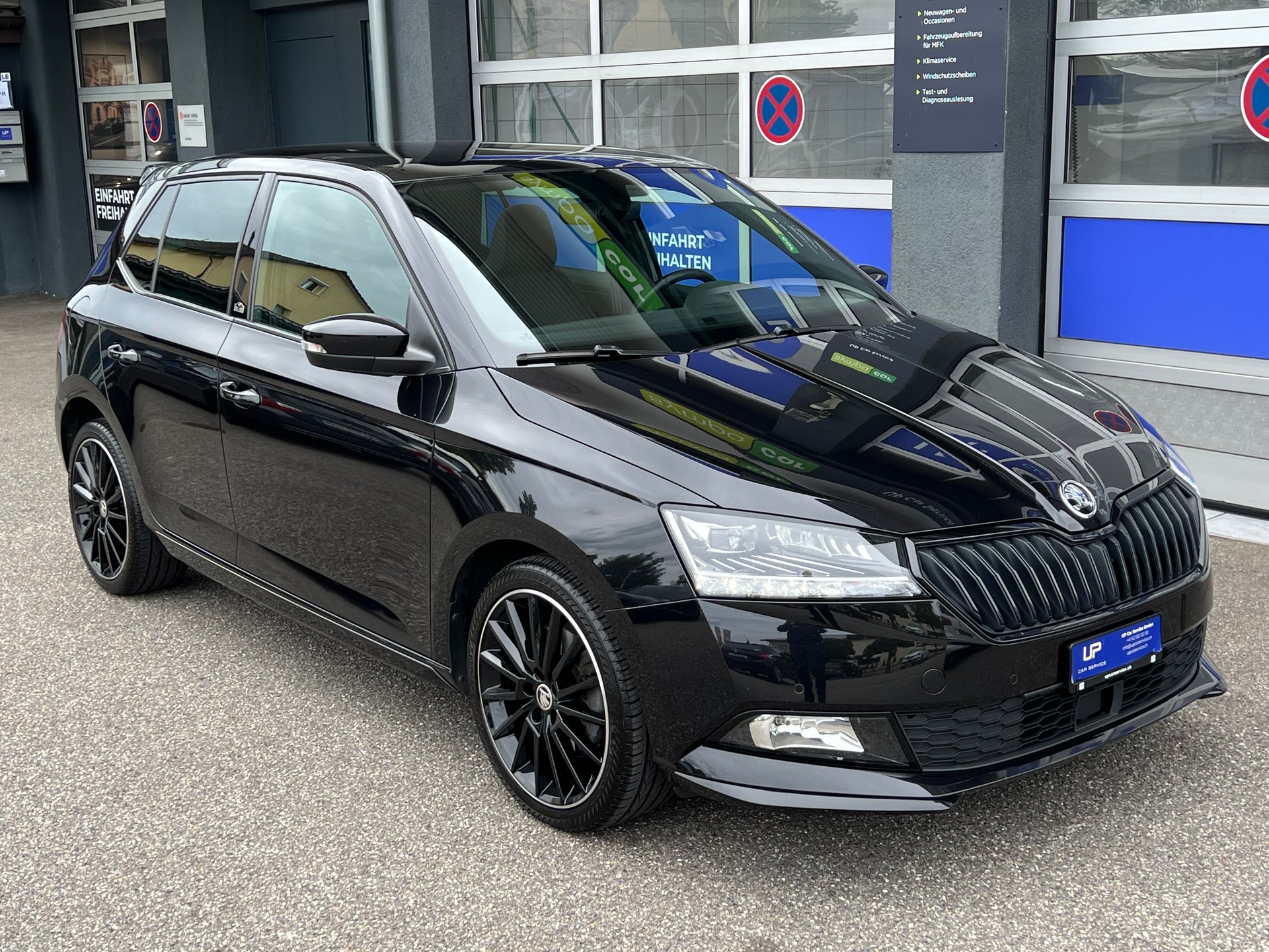 SKODA Fabia 1.0 TSI Monte Carlo DSG-showroom-element-2