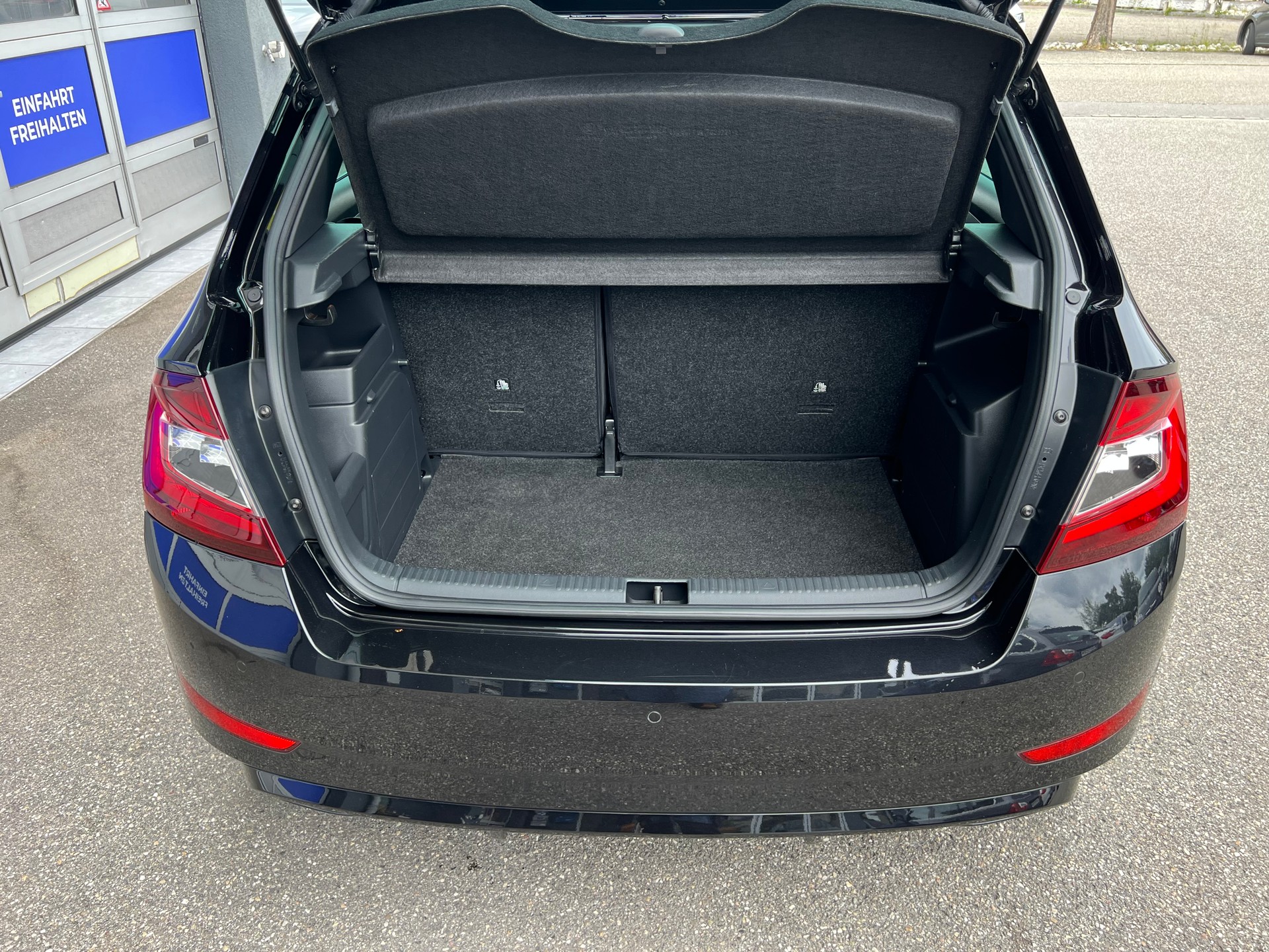 SKODA Fabia 1.0 TSI Monte Carlo DSG-image-14