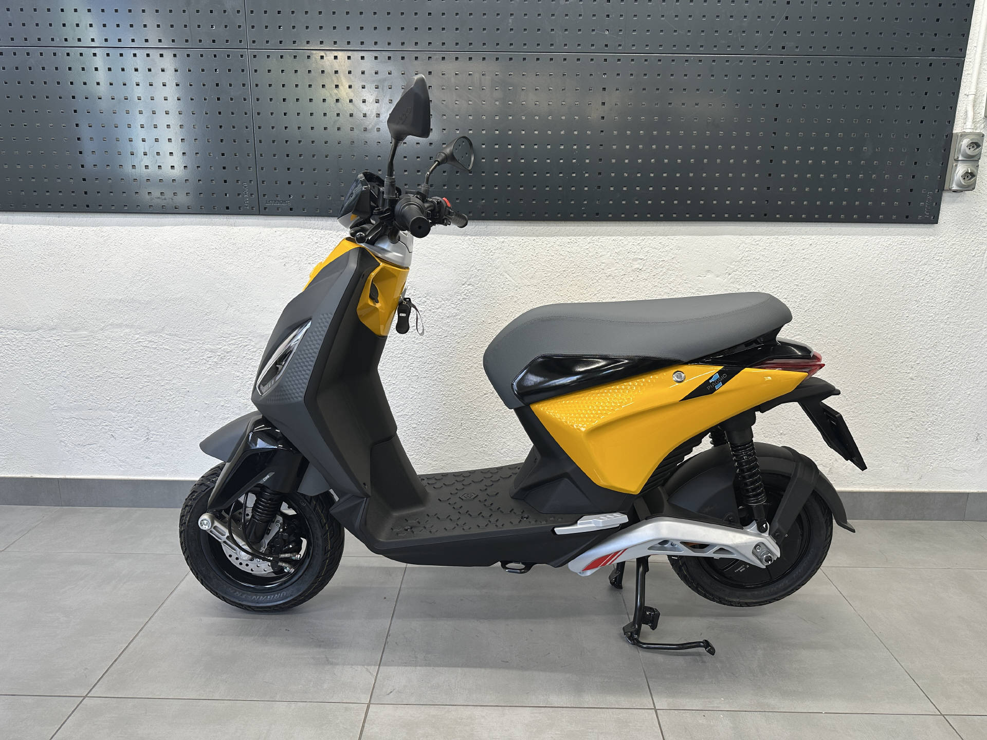 PIAGGIO 1 Active | Neu | Elektro Roller | Garantie-image-6