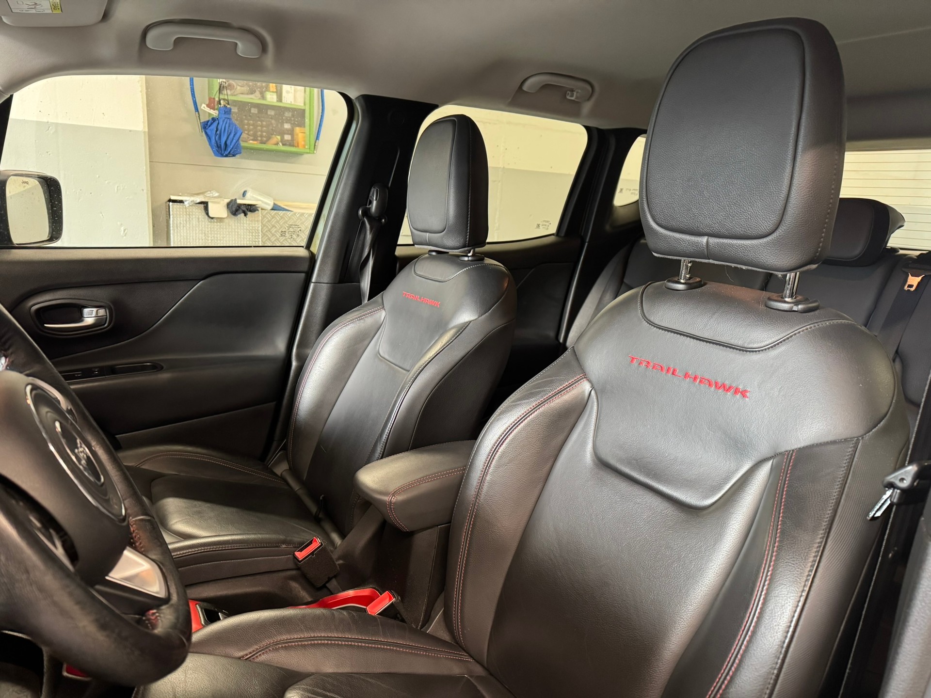 JEEP Renegade 2.0 CRD Trailhawk AWD + Low Range 9ATX-image-8
