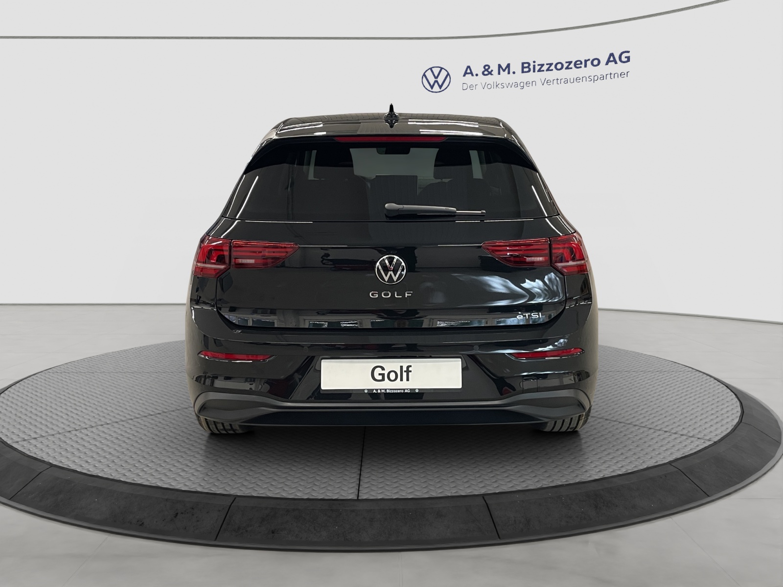 VW Golf 1.5 e TSI mHEV United DSG-showroom-element-3