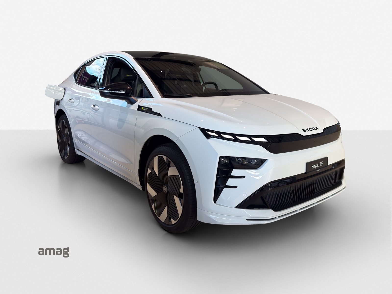 SKODA Enyaq Coupé RS 4x4-image-5
