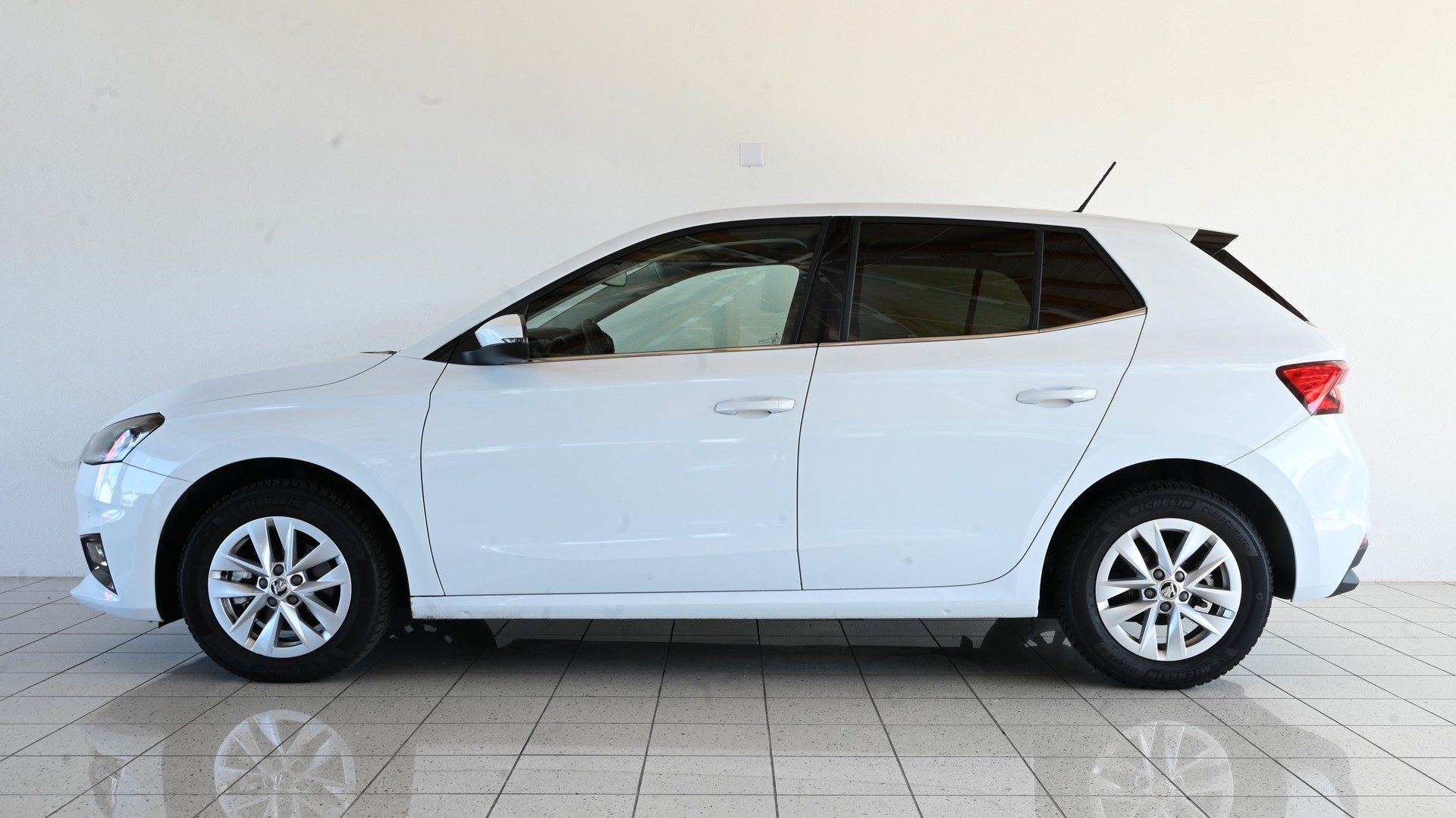 SKODA Fabia 1.0 TSI Selection DSG-showroom-element-3