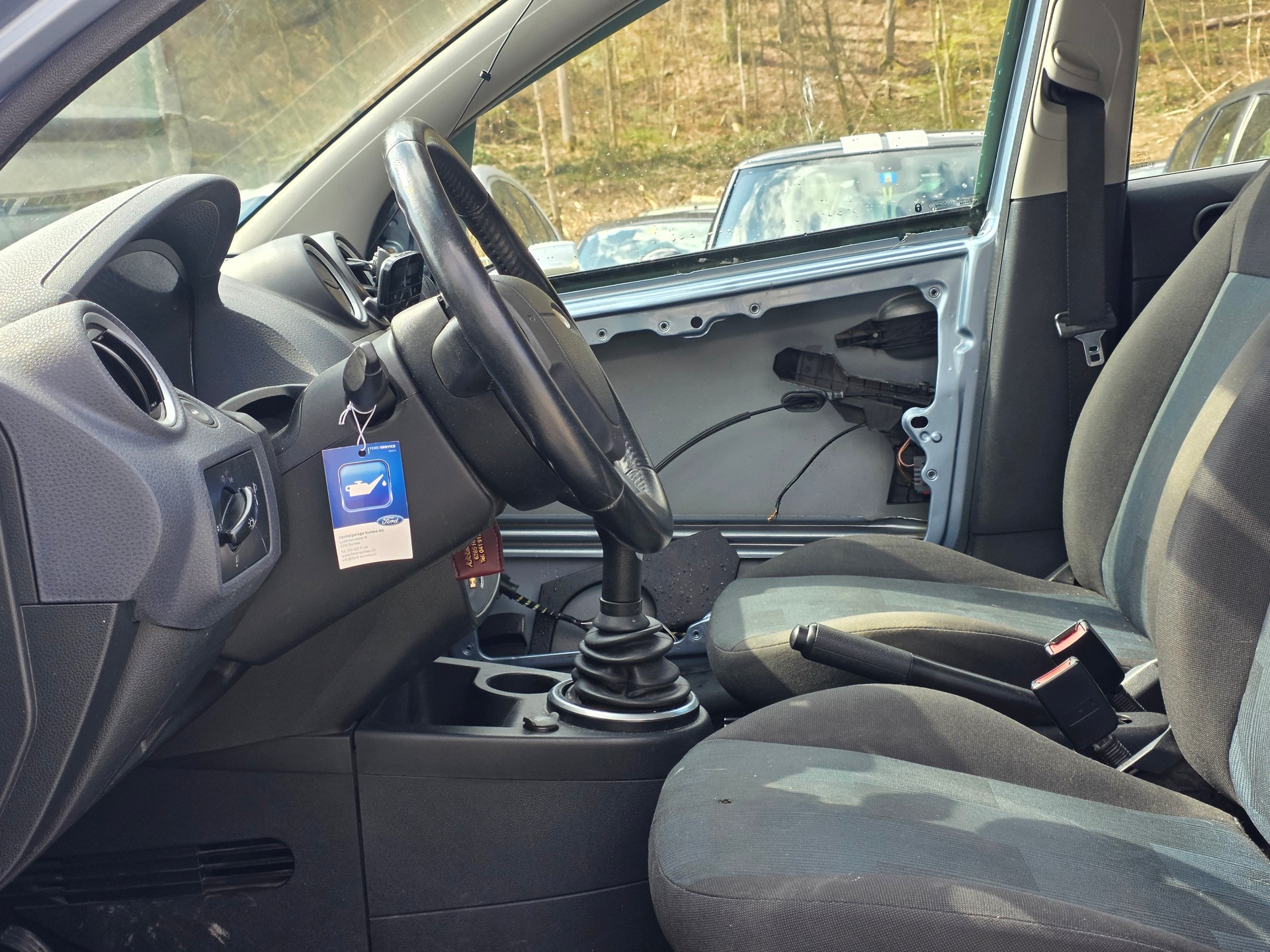 FORD Fiesta 1.4 16V Trend-image-8