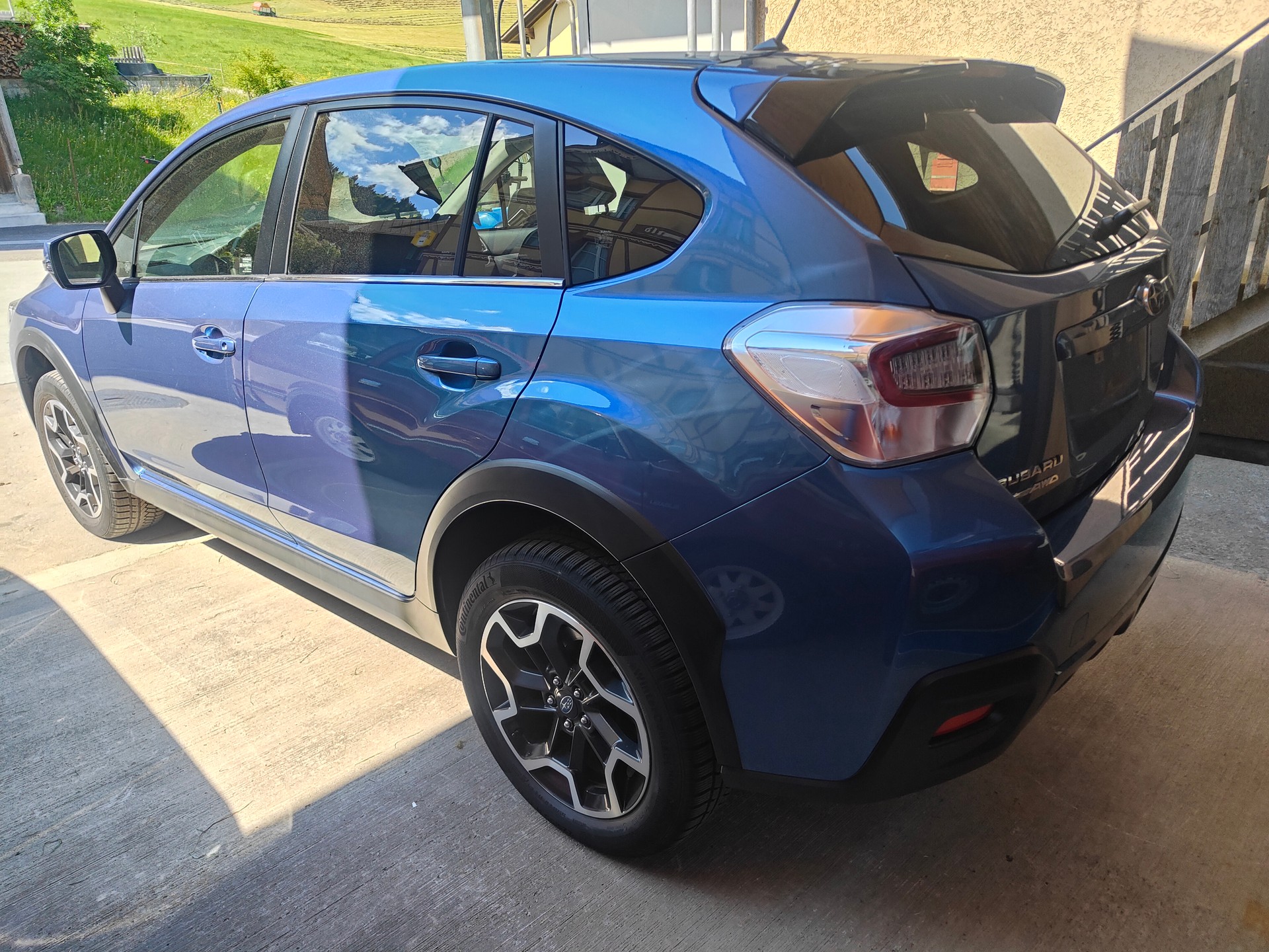 SUBARU XV 2.0 Swiss Two AWD CVT-image-4