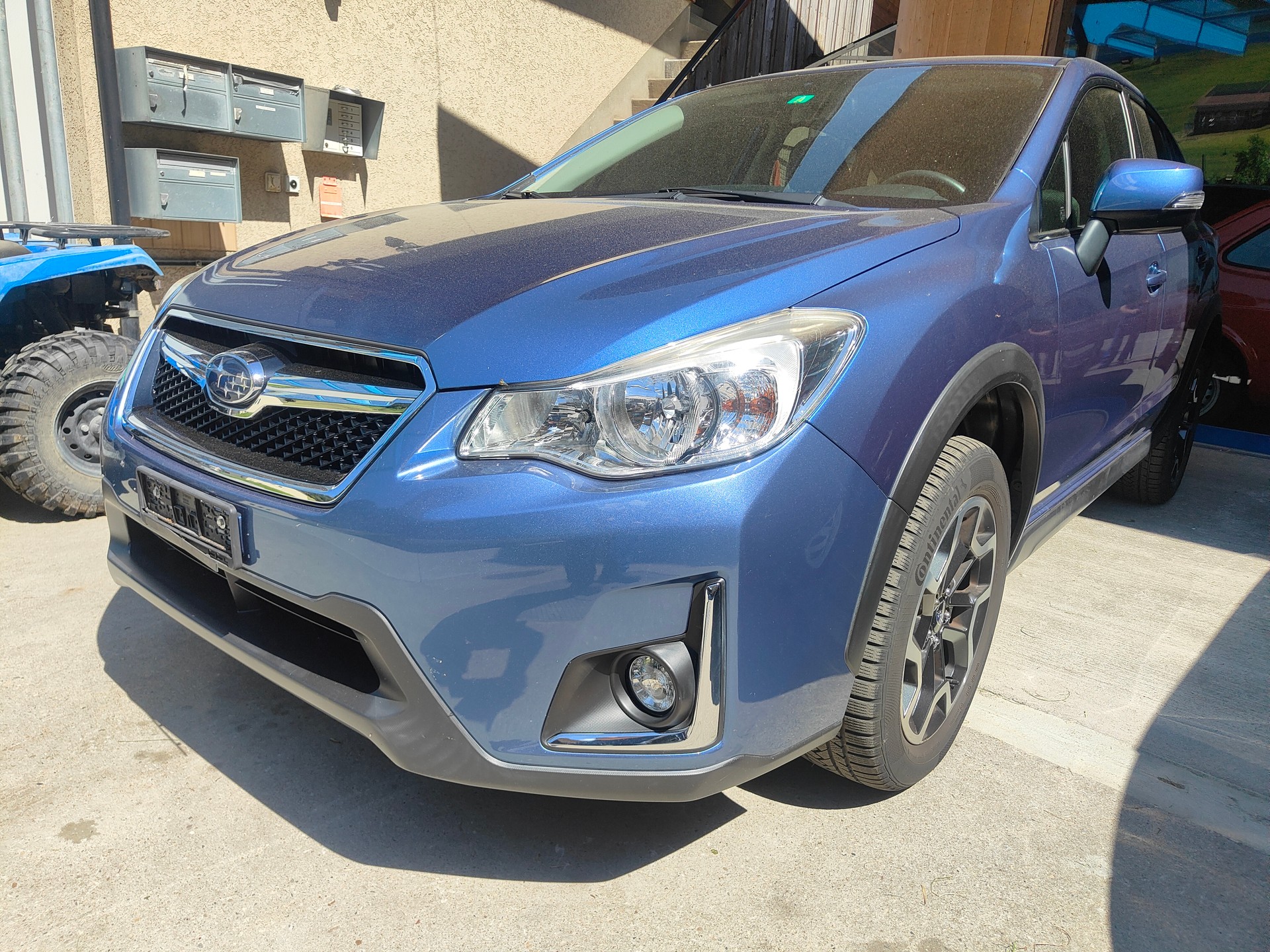 SUBARU XV 2.0 Swiss Two AWD CVT-showroom-element-1