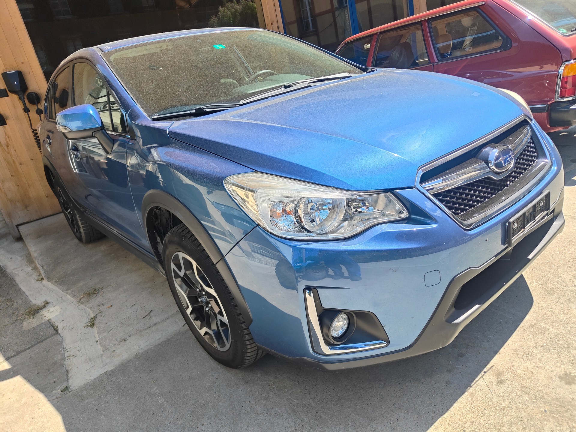 SUBARU XV 2.0 Swiss Two AWD CVT-showroom-element-3