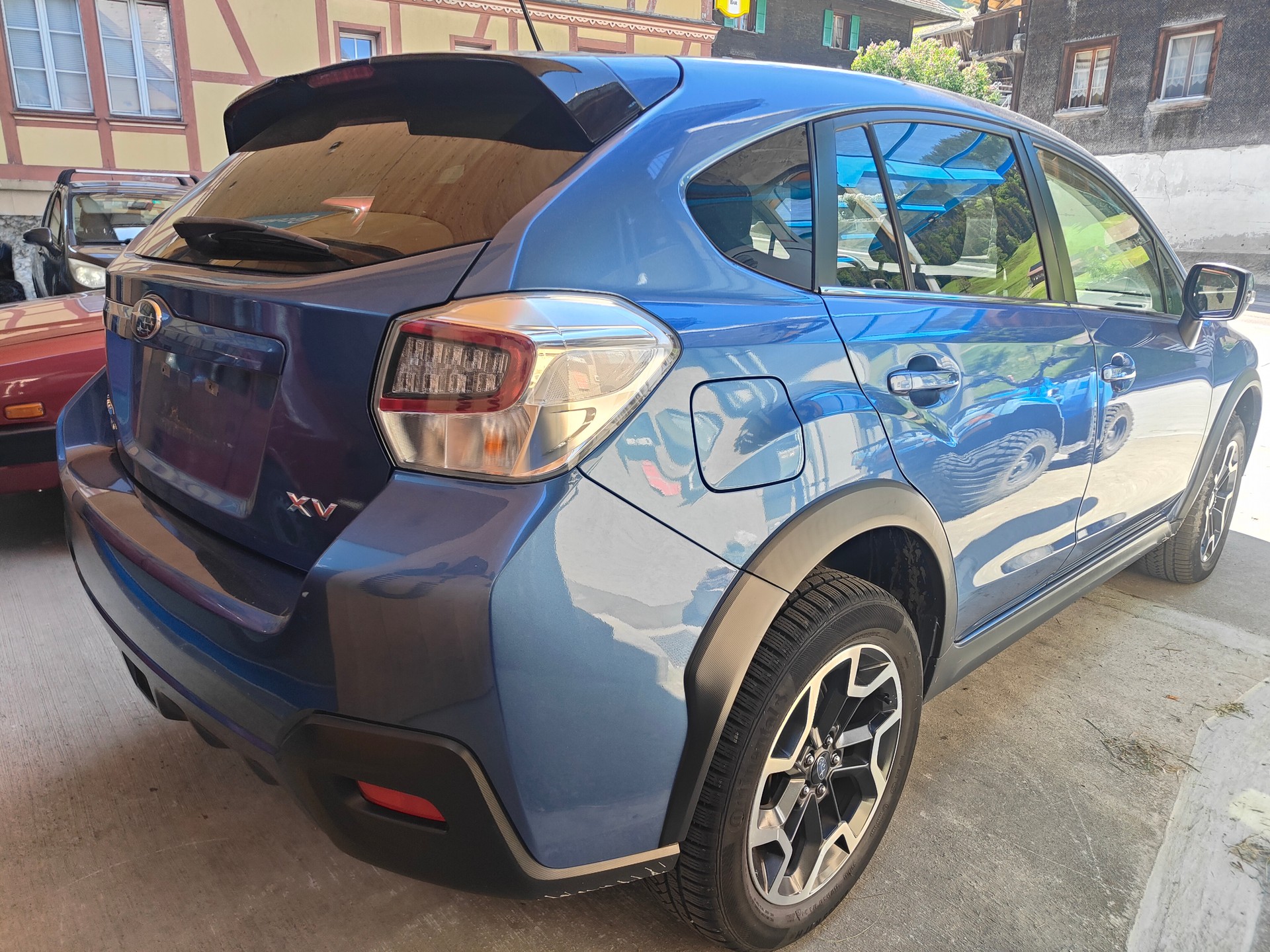 SUBARU XV 2.0 Swiss Two AWD CVT-showroom-element-2