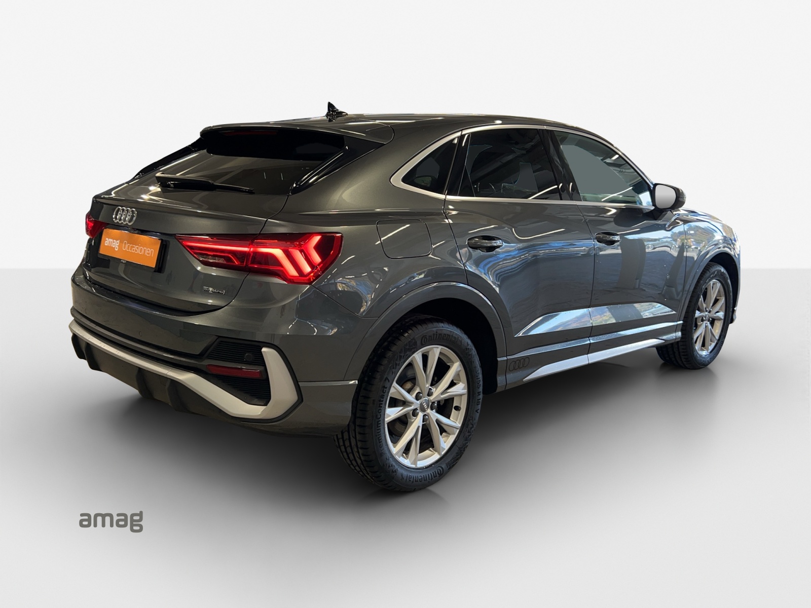 AUDI Q3 Sportback 35 TDI quattro S-tronic-image-14