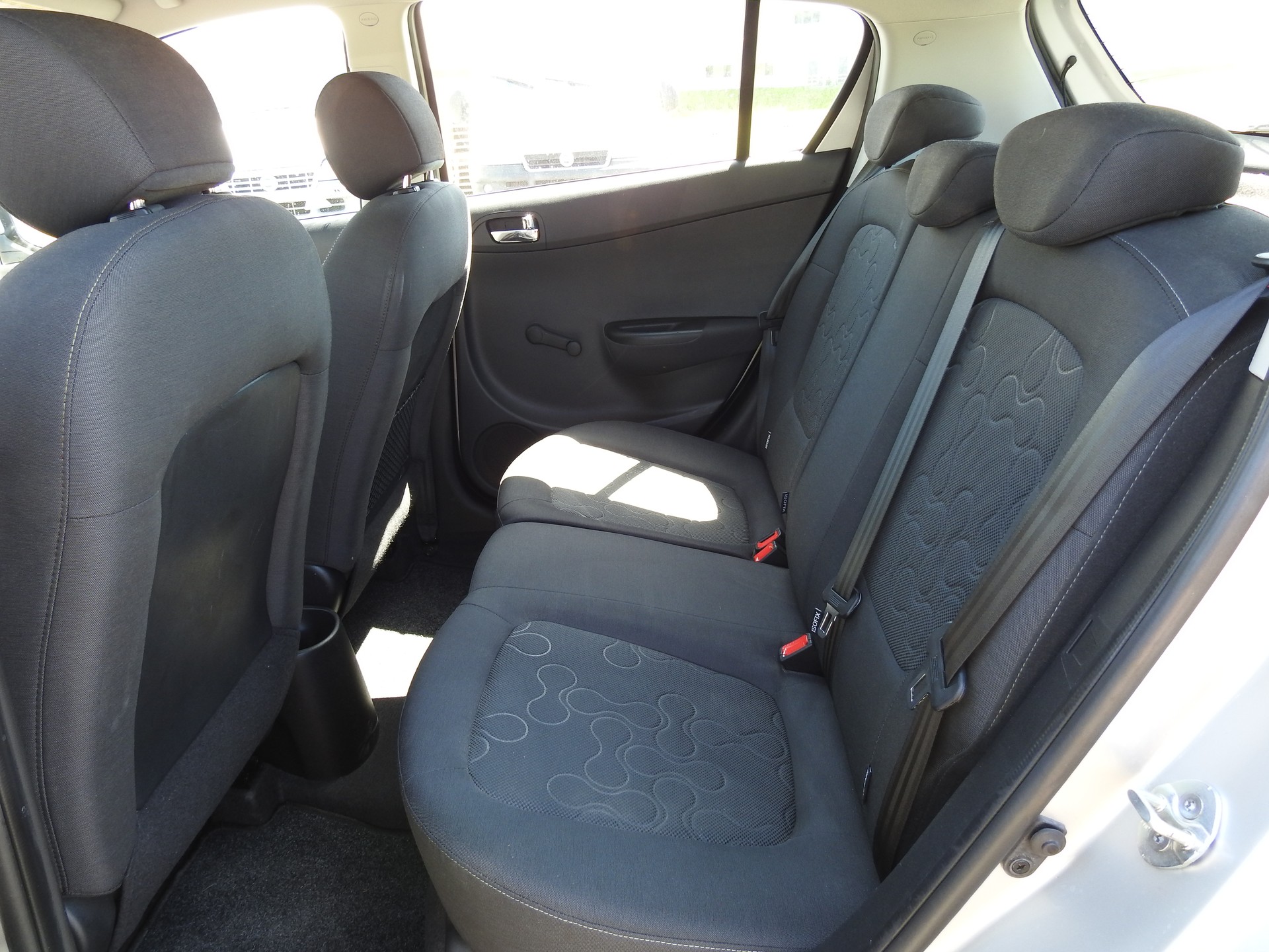 HYUNDAI i20 1.2 Comfort-image-13