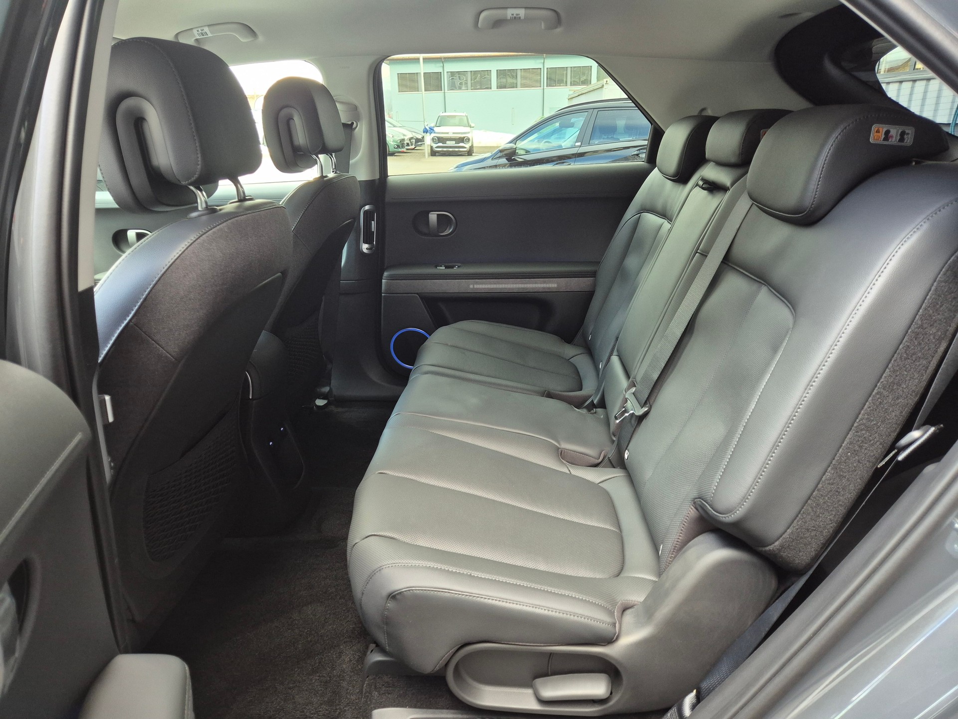 HYUNDAI Ioniq 5 84kWh Amplia 4WD-image-10