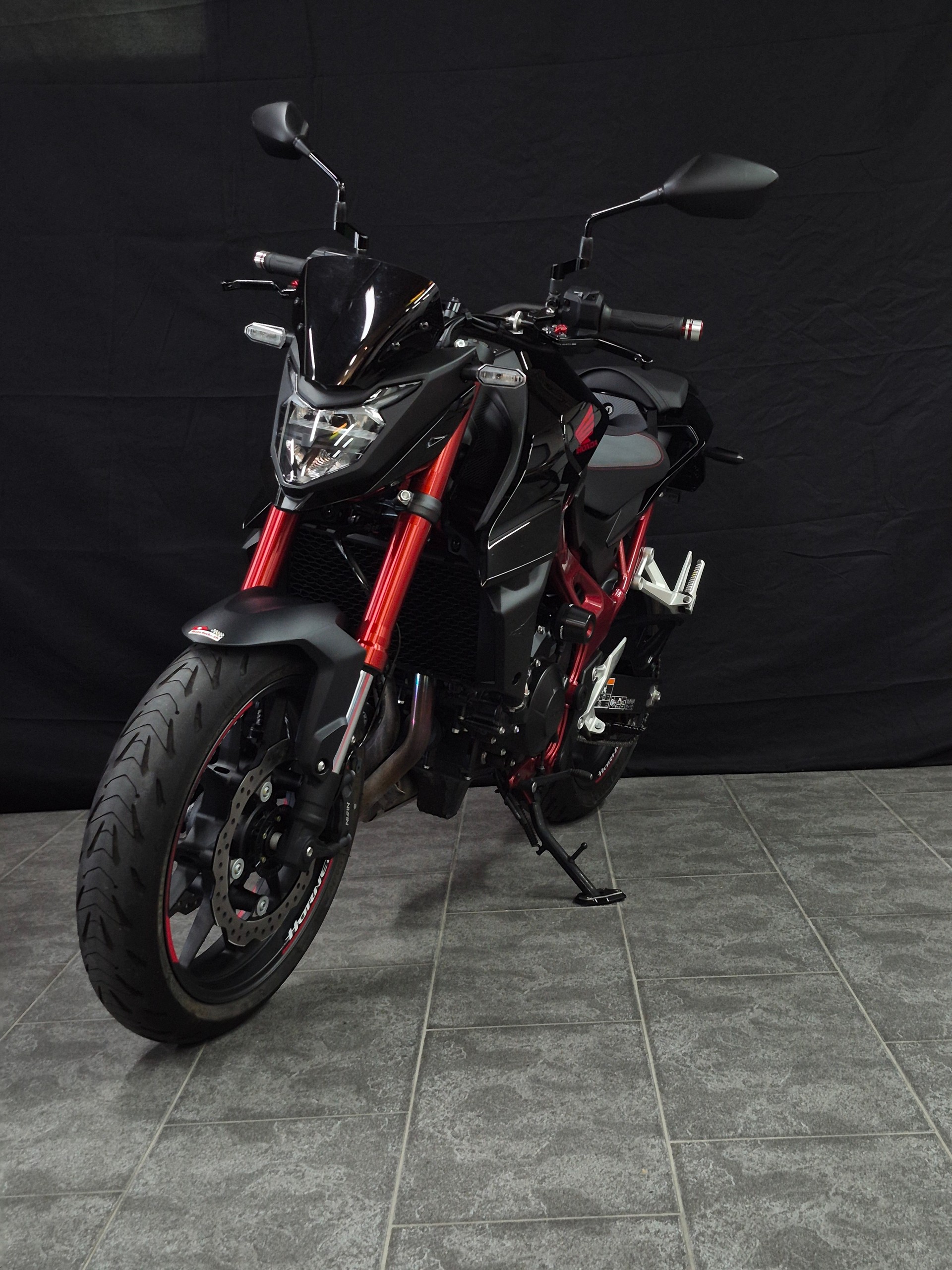 HONDA CB 750 Hornet-image-11