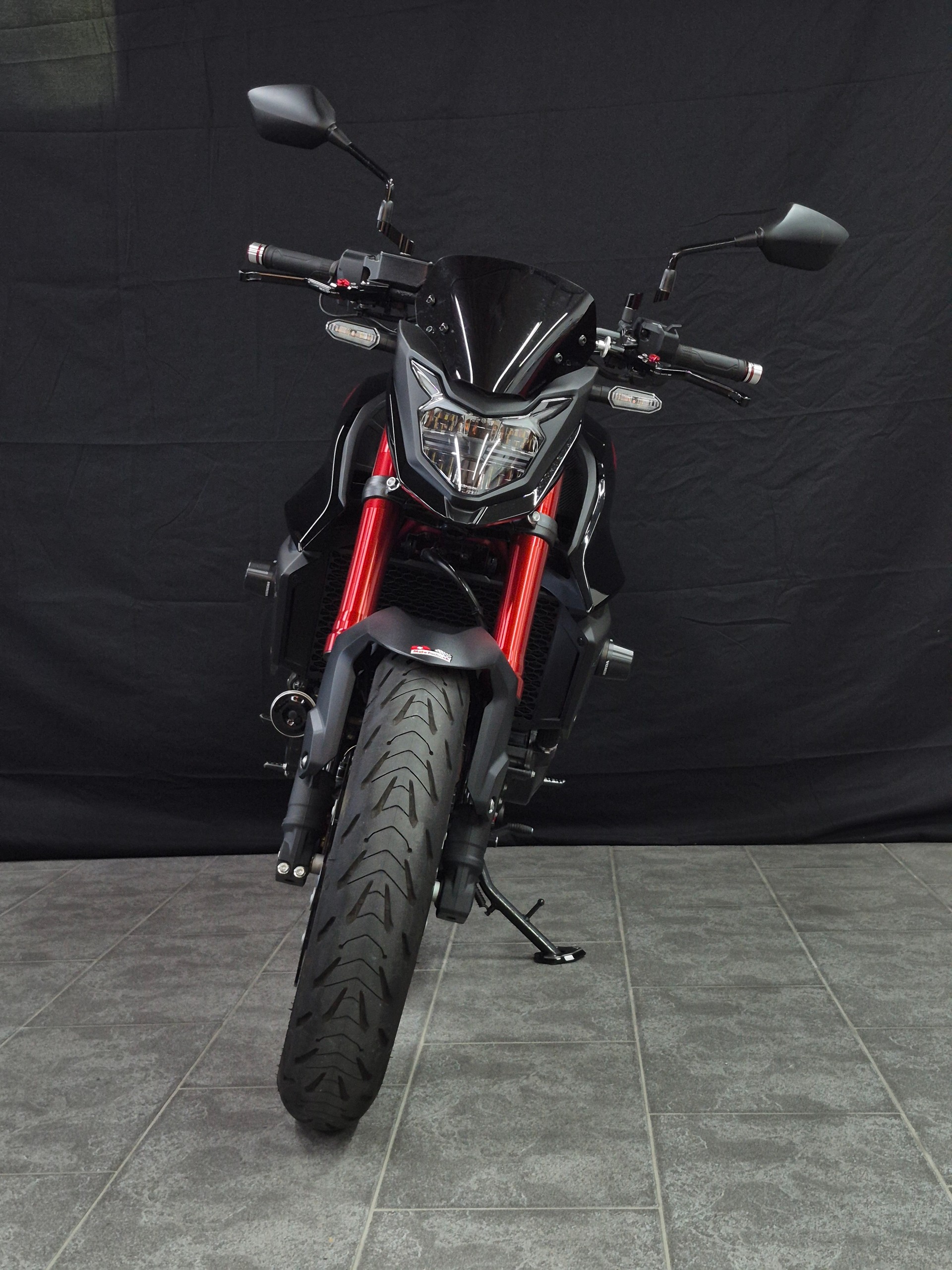 HONDA CB 750 Hornet-image-10