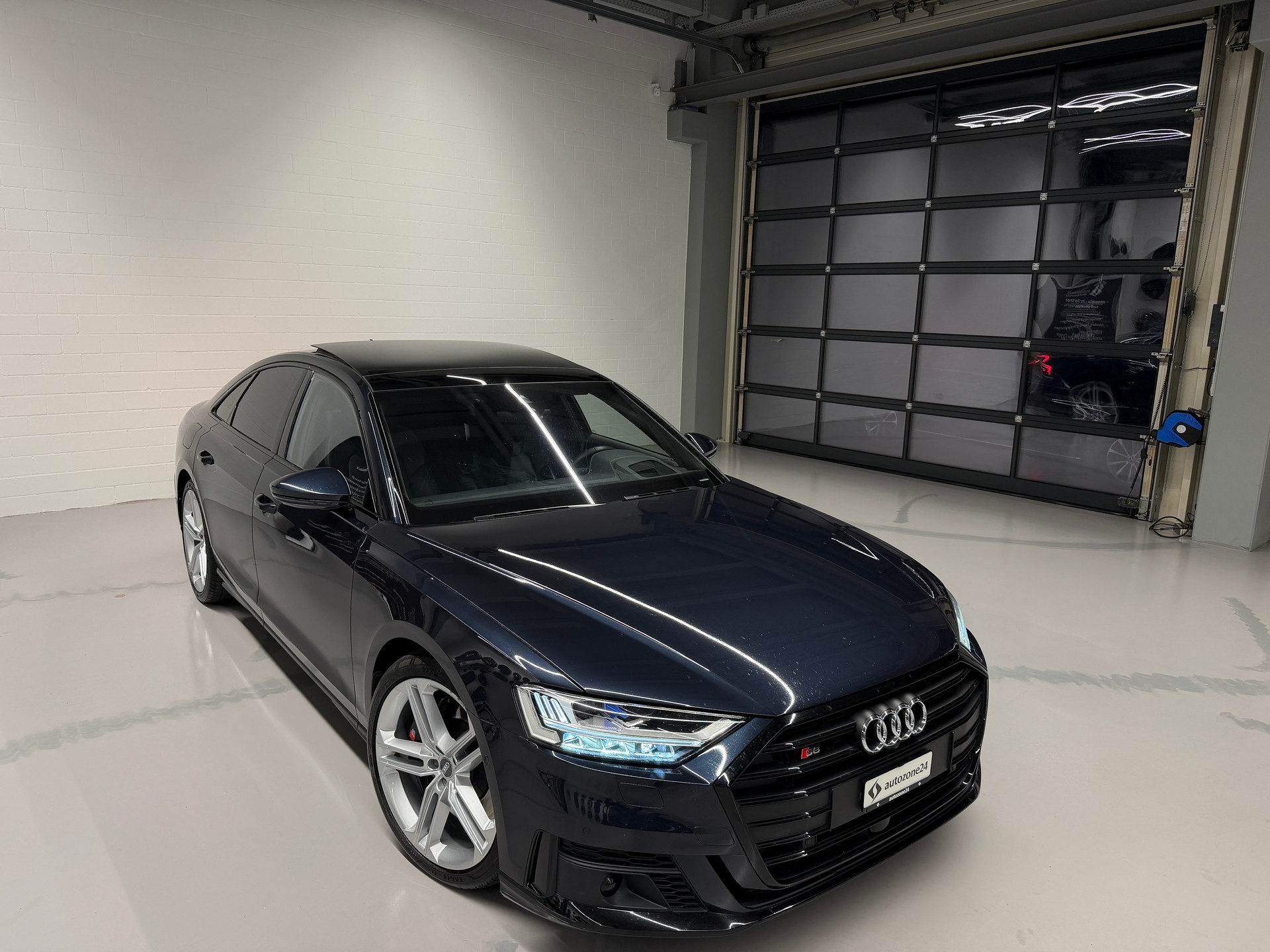 AUDI S8 4.0 V8 TFSI quattro T-Tronic *Top Ausstattung*Lückenlose Servicehistorie bei Audi*Frisch MFK*-image-8