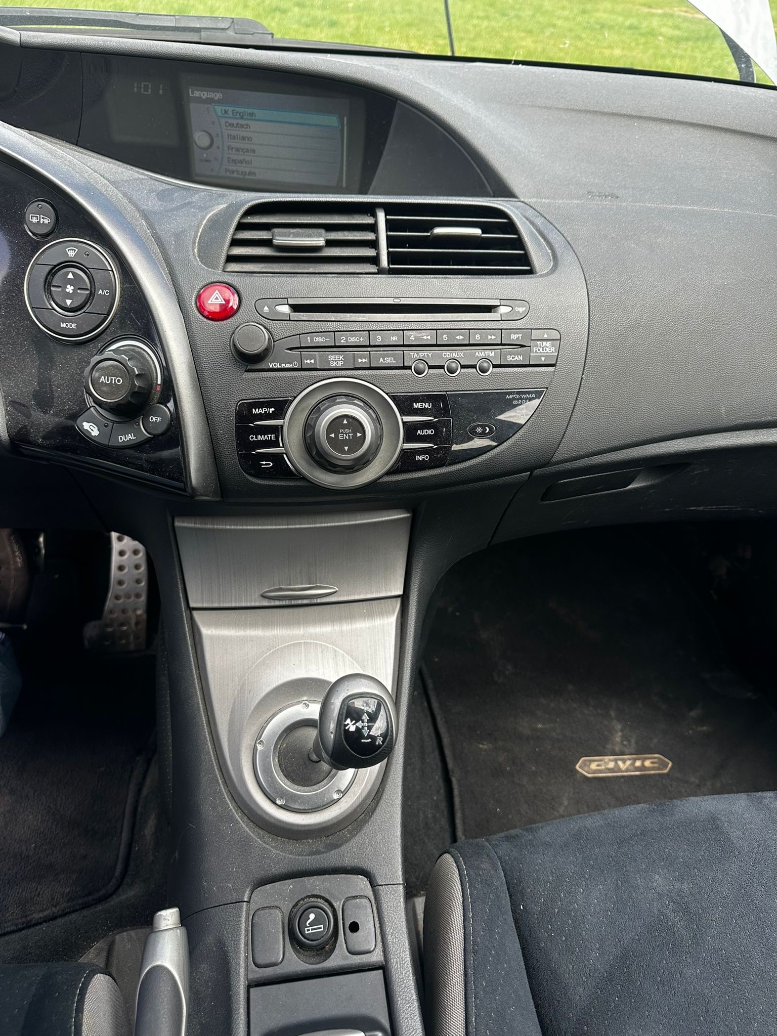 HONDA Civic 1.8i-image-8