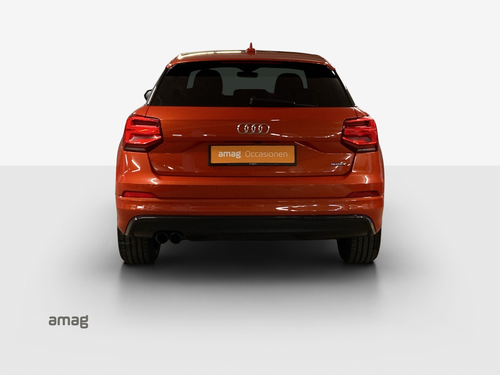 AUDI Q2 2.0 TFSI sport quattro S-tronic-showroom-element-3
