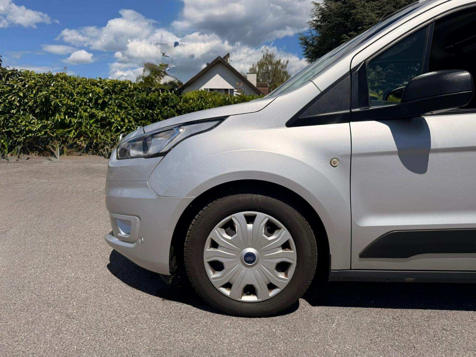 FORD Transit Connect Van T230 DCIV 1.5 EcoBlue Ambi. A-showroom-element-3