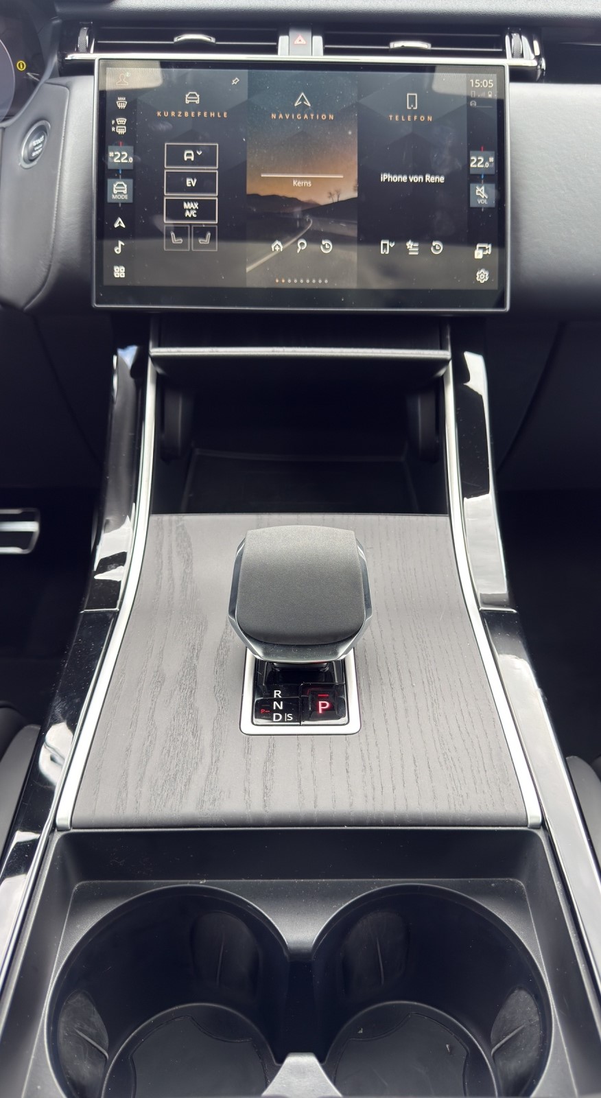 LAND ROVER Range Rover Velar Auto-Dynamic P400e 2.0 I4 PHEV HSE Automatic-image-12