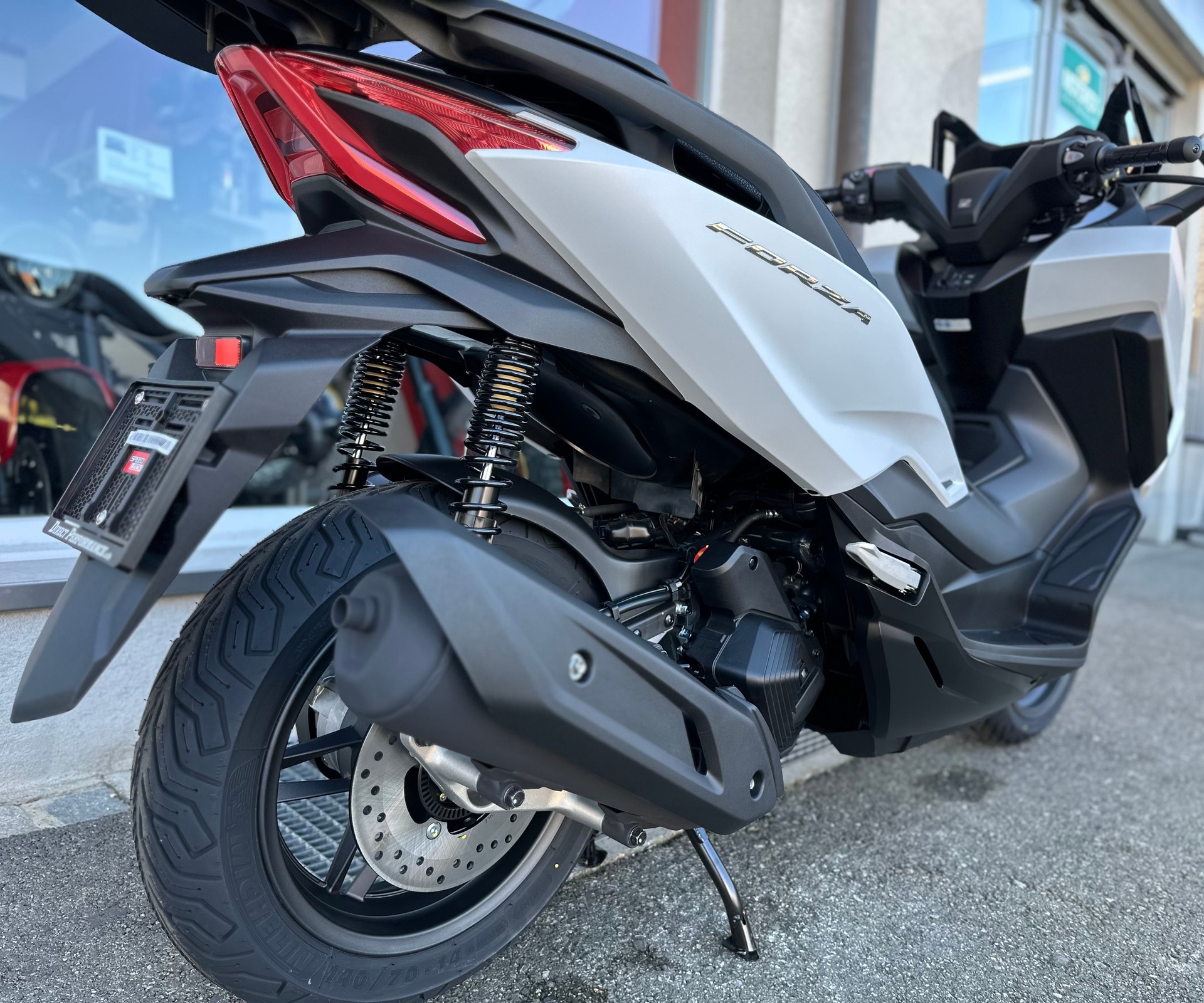 HONDA Forza 125 Smart Top Box 2026-image-6