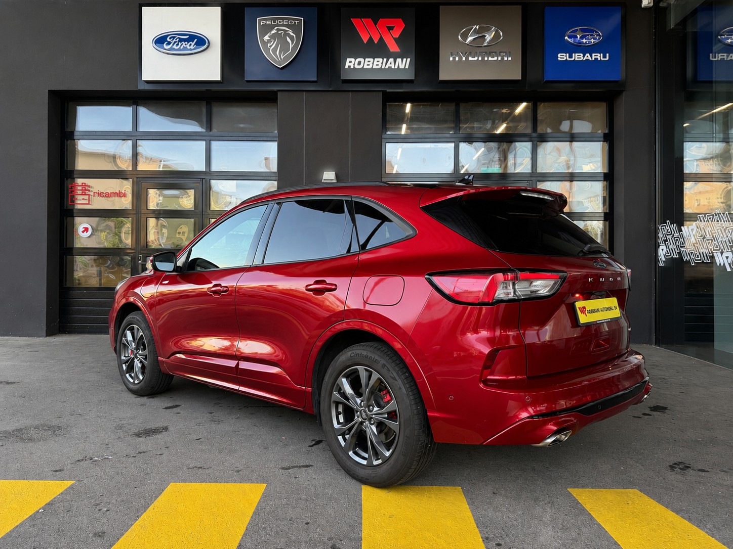 FORD Kuga 2.5 PHEV ST-Line X-showroom-element-2