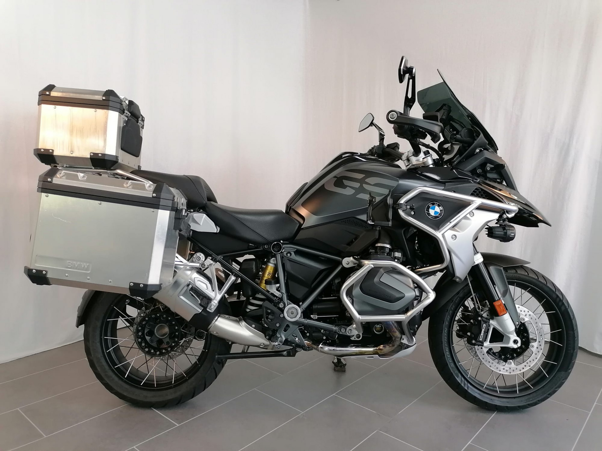 BMW R 1250 GS Triple Black Alukoffer Seitenkoffer Alu / TopCase Alu und viel