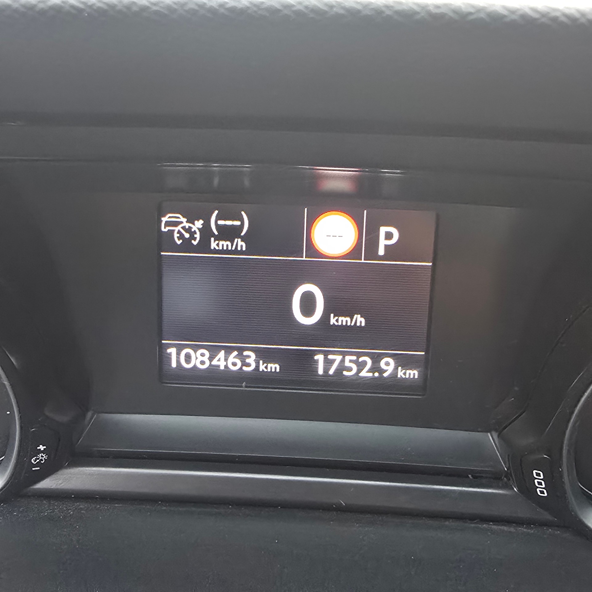 PEUGEOT 308 SW 1.5 BlueHDI Active EAT8-image-14