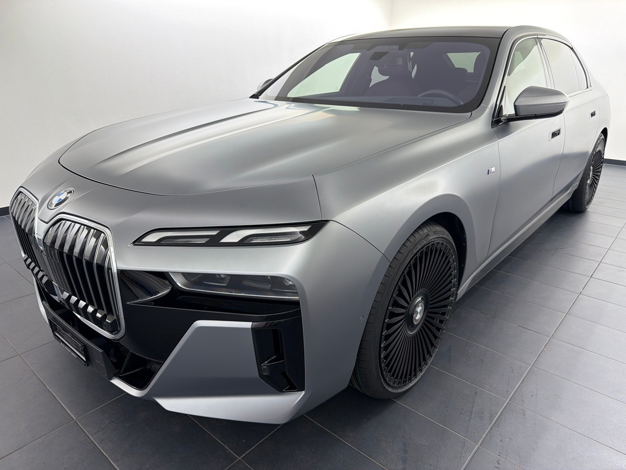 BMW 740d xDrive 48V M Sport