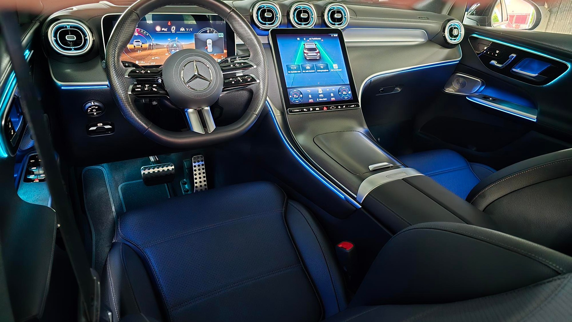 MERCEDES-BENZ GLC 400 e 4Matic 9G-Tronic-image-18