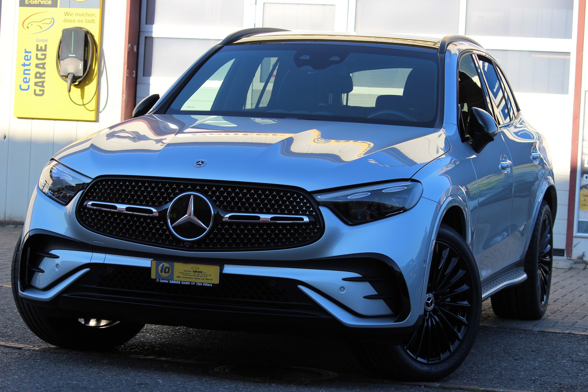 MERCEDES-BENZ GLC 400 e 4Matic 9G-Tronic-image-4