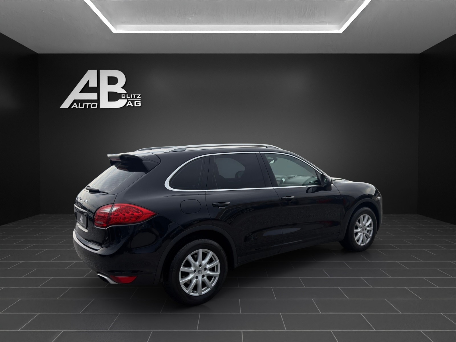 PORSCHE Cayenne Tiptronic-image-4