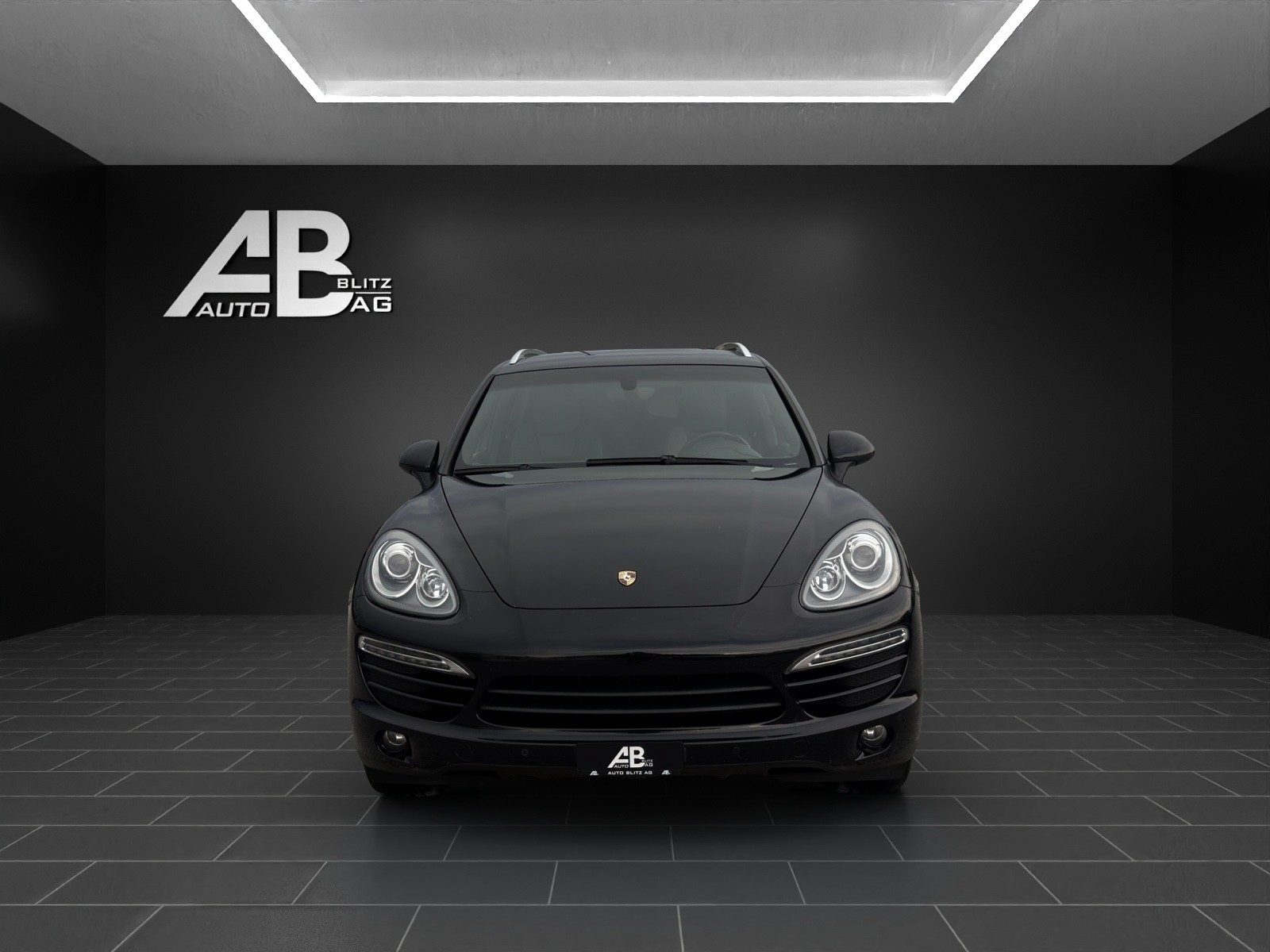 PORSCHE Cayenne Tiptronic