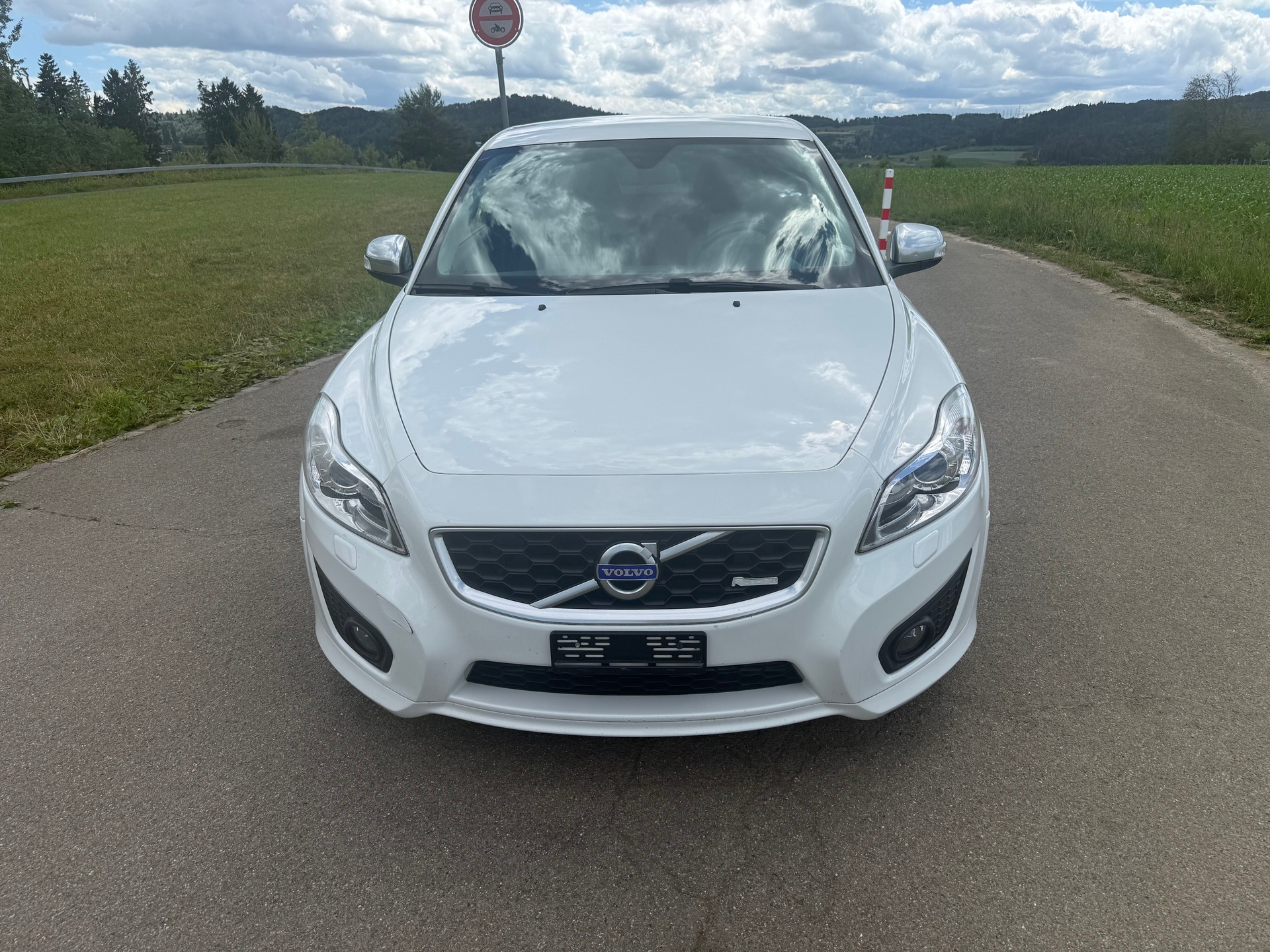 VOLVO C30 D3 R-Design