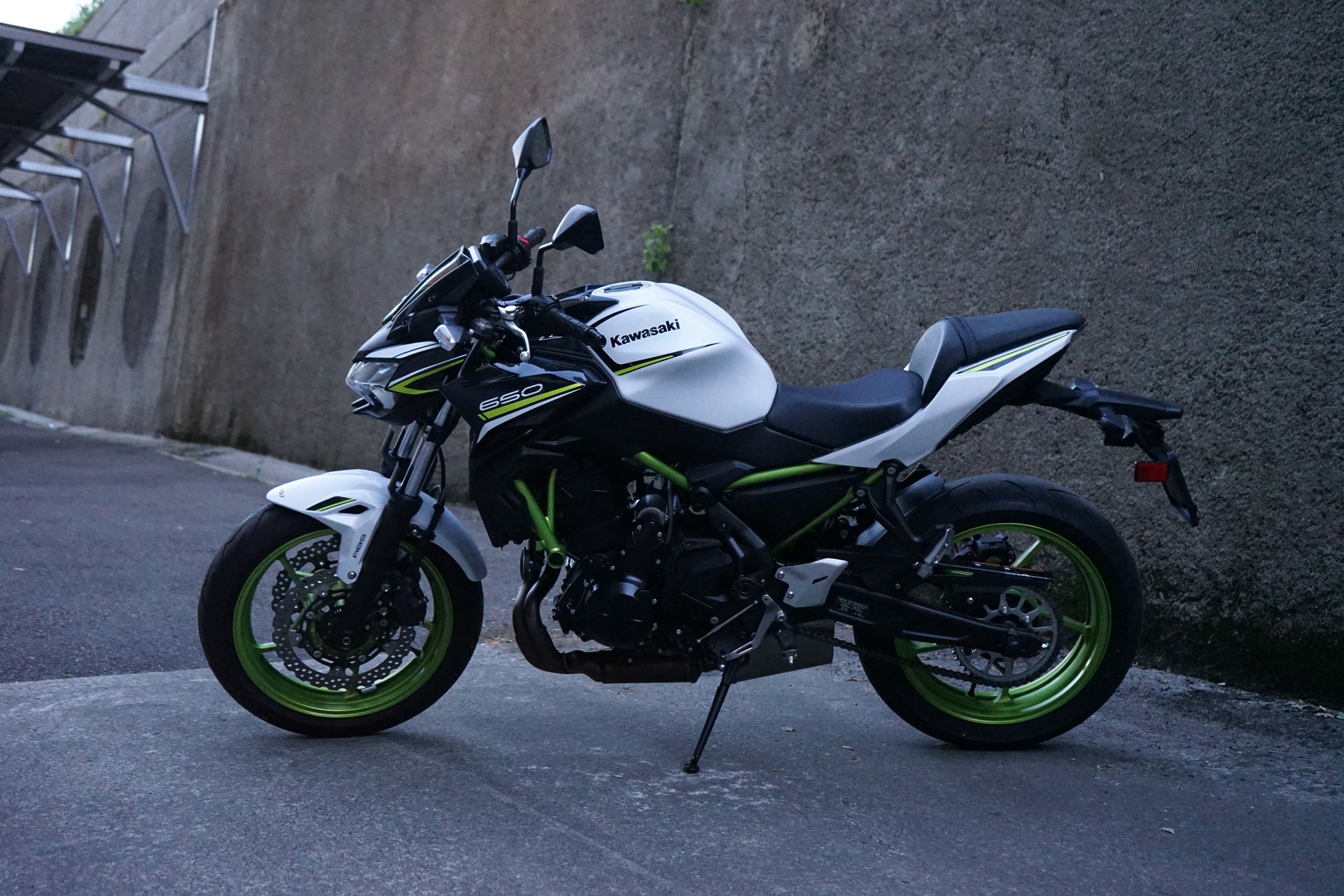 KAWASAKI Z 650 (35kW)-image-0