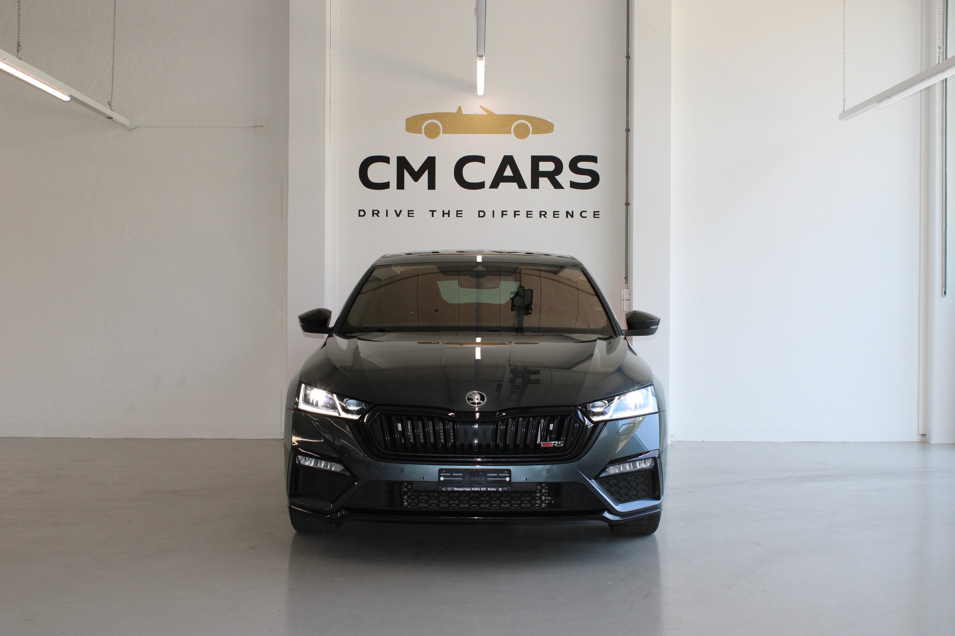SKODA Octavia 2.0 TSI DSG RS-showroom-element-1