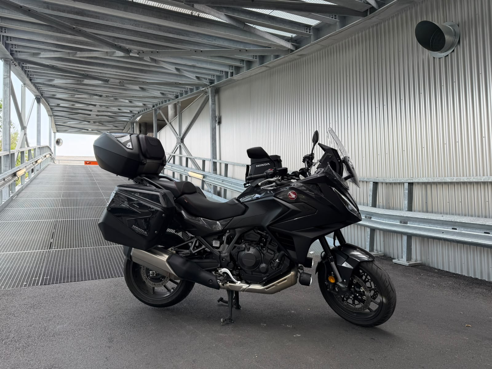 HONDA NT 1100-image-0