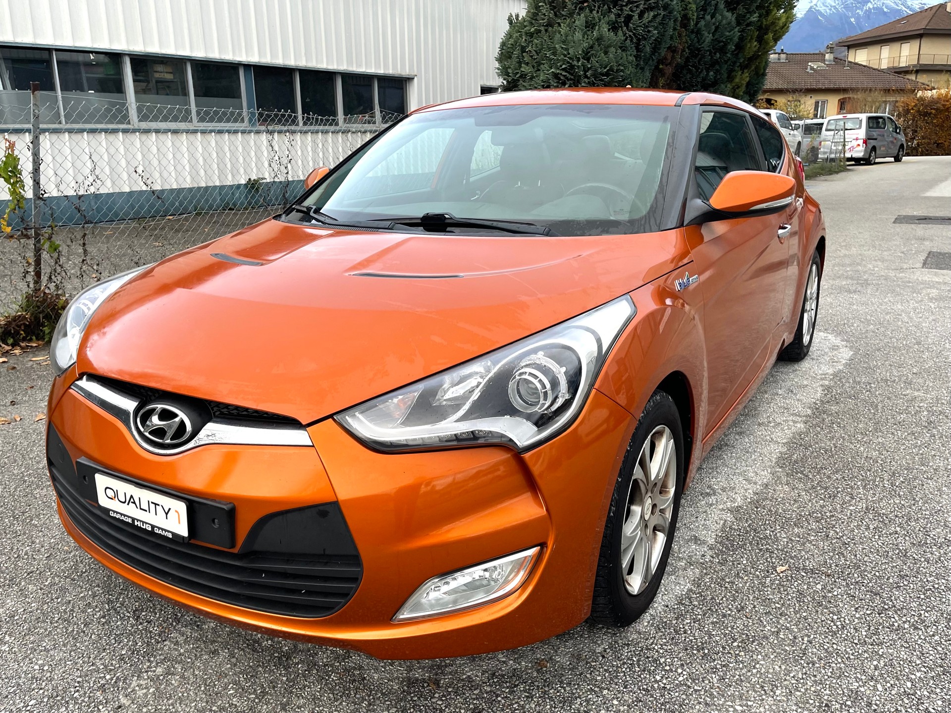 HYUNDAI Veloster 1.6 GDI-showroom-element-3