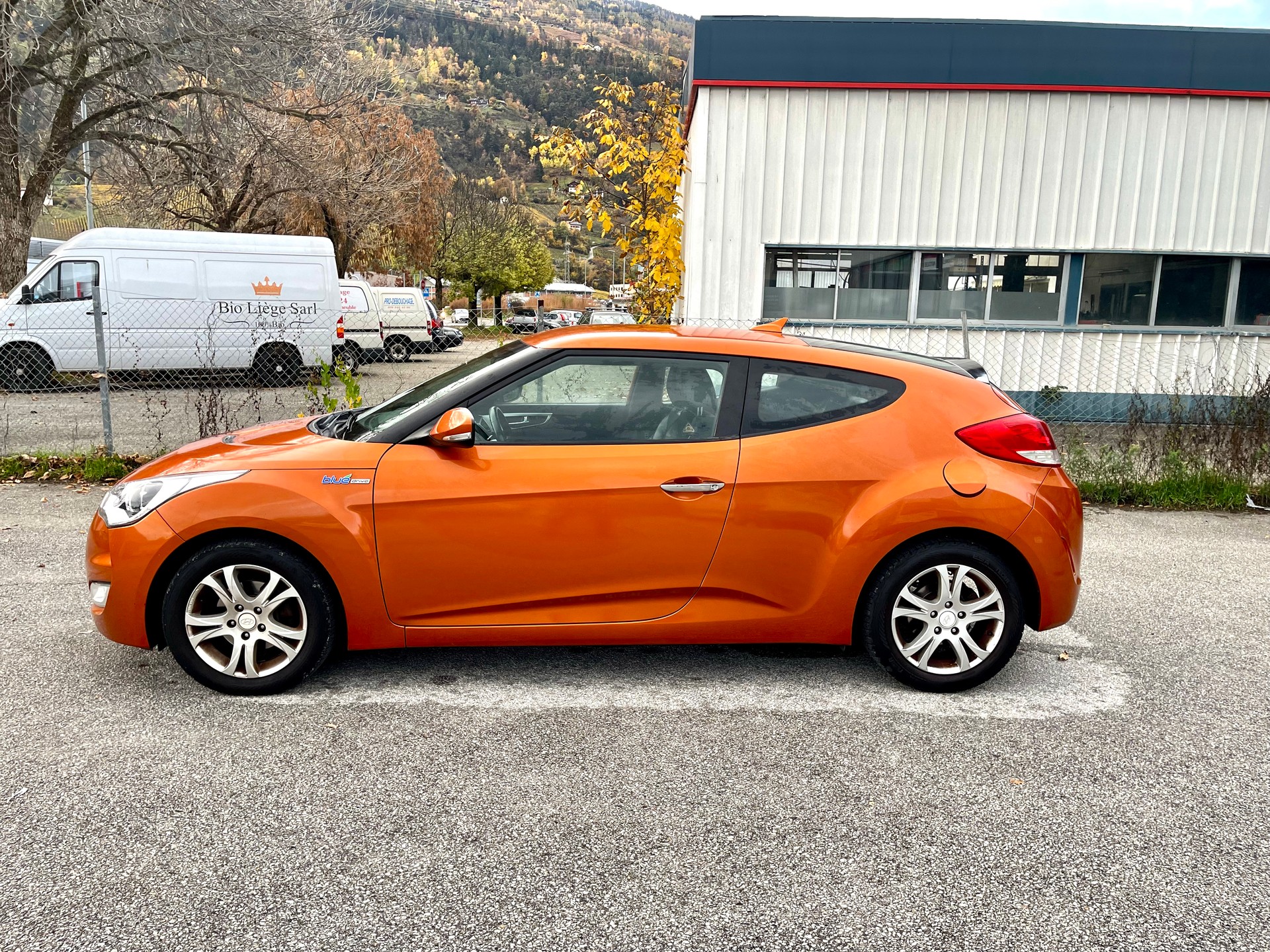 HYUNDAI Veloster 1.6 GDI-showroom-element-2