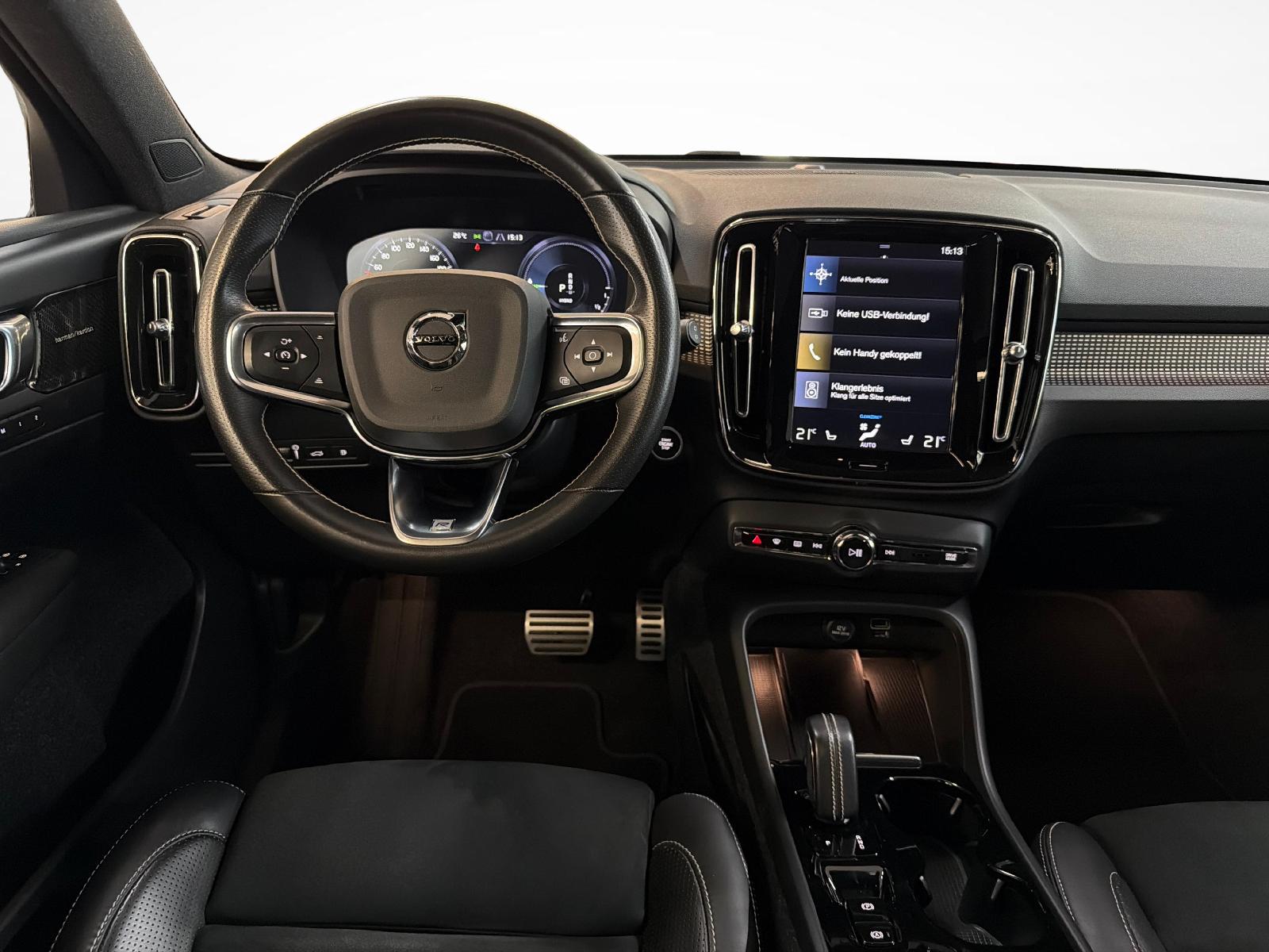 VOLVO XC40 1.5 T5 TE R-Design-image-8
