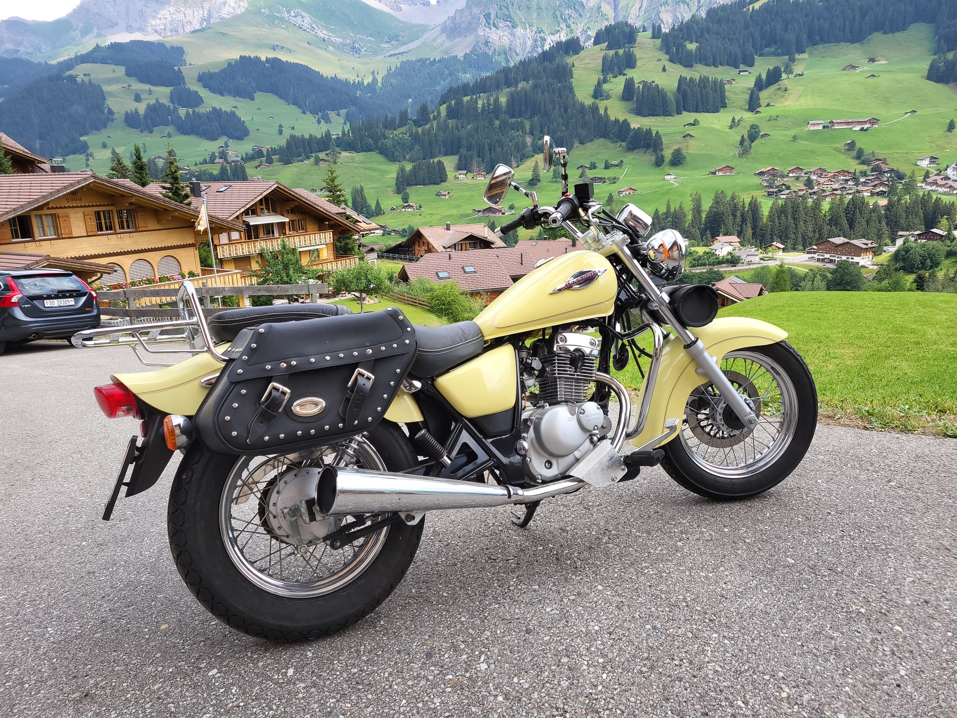 SUZUKI GZ 125 Marauder-image-0