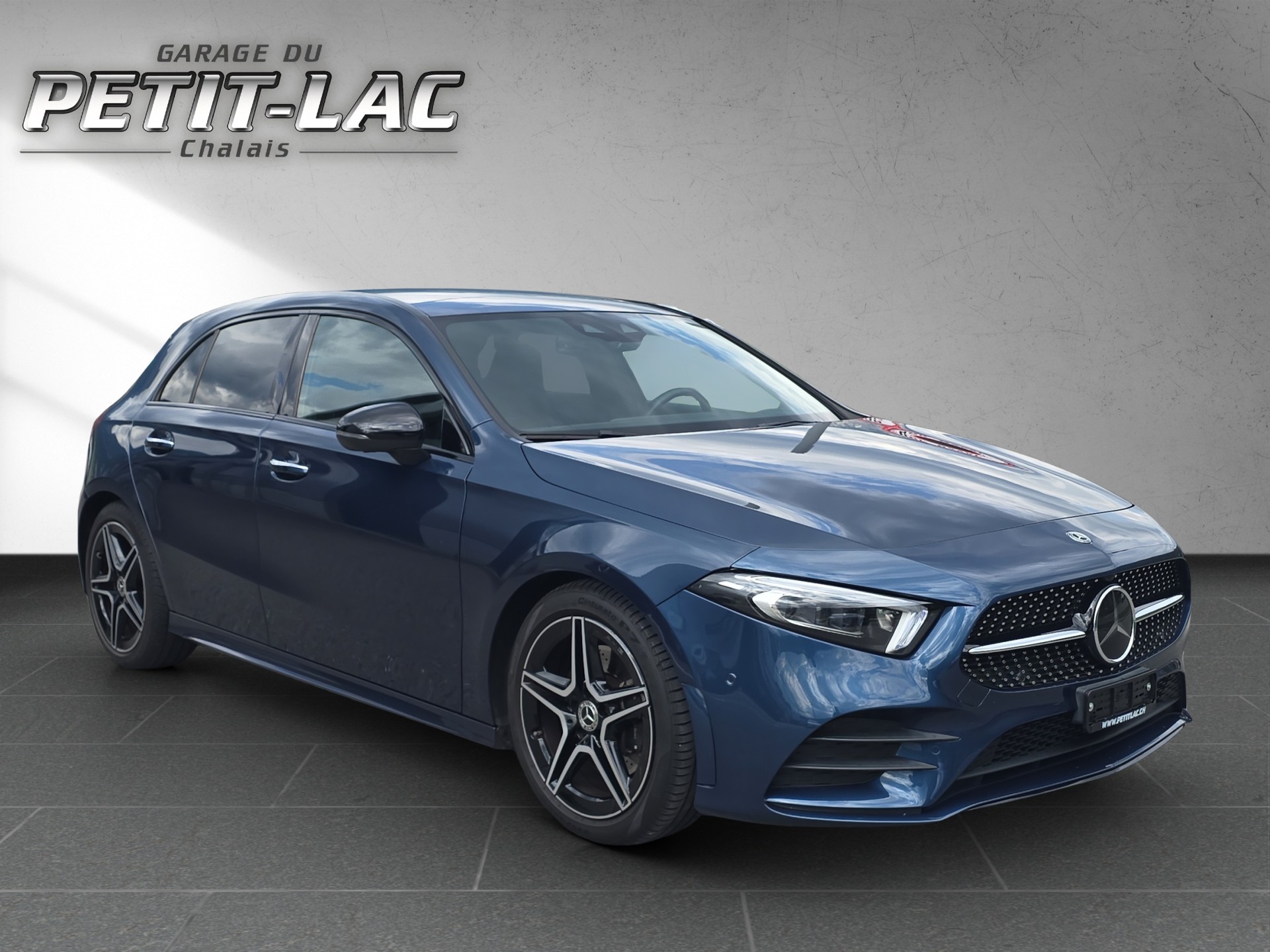 MERCEDES-BENZ A 220 Progressive 7G-DCT 4Matic