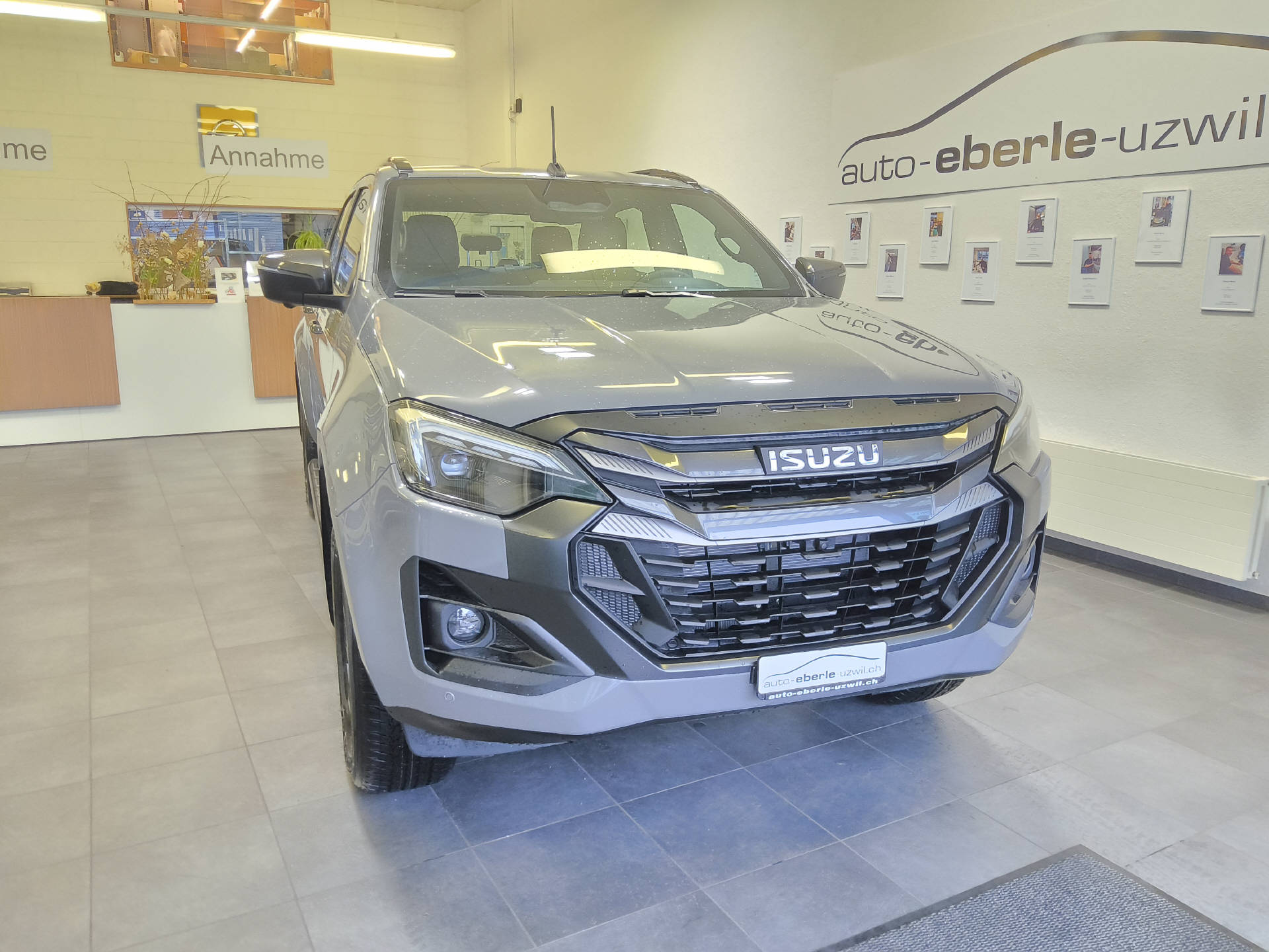 ISUZU D-Max Crew Pick-up 2.2 DDi Nitro Sport 4x4-showroom-element-1