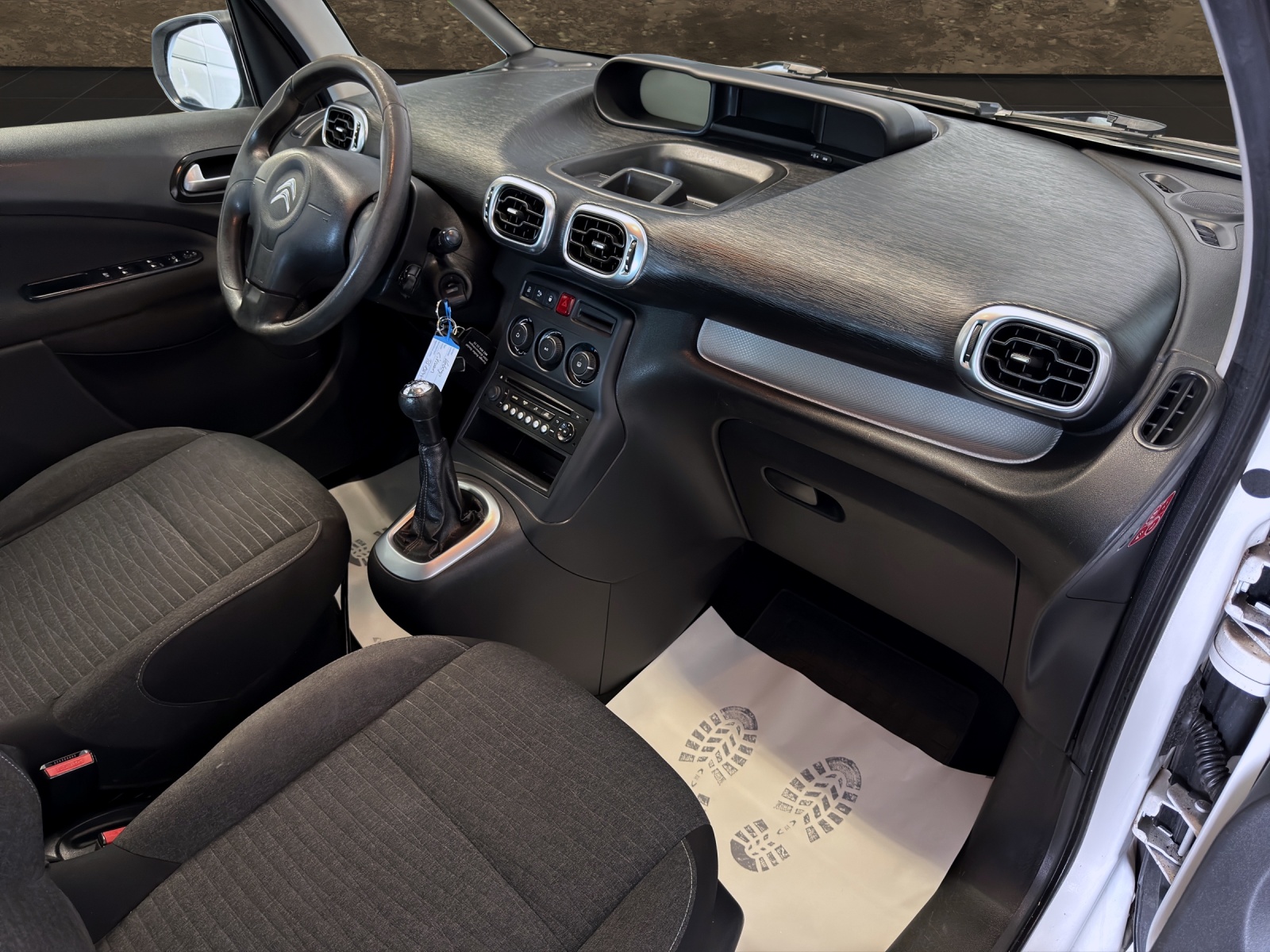 CITROEN C3 Picasso 1.2 Pure Tech Séduction-image-10